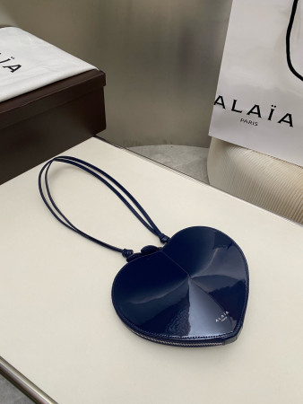 ALAÏA Le Coeur Heart Bag 18.5x20.5x5cm