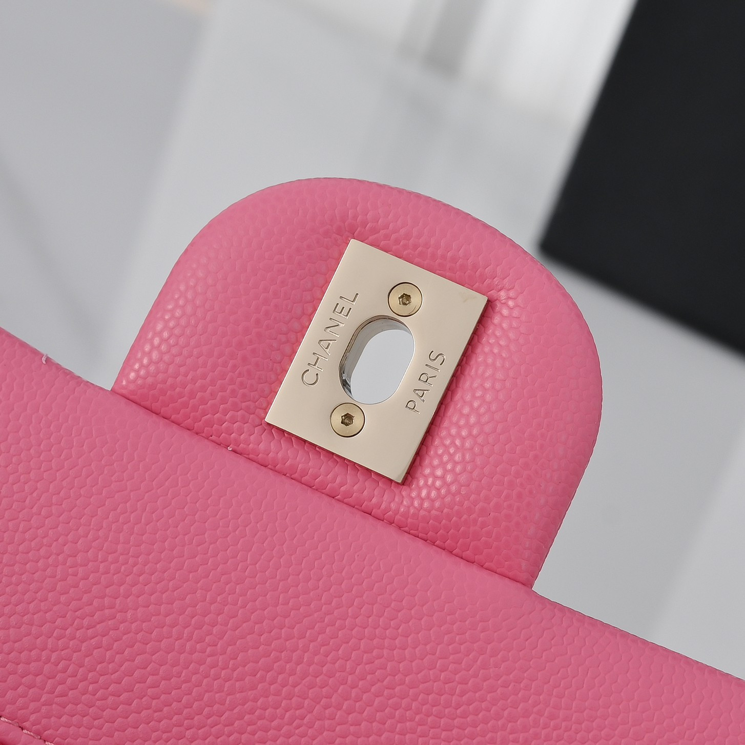 Ch*el classic flap handbag rose with light gold hardware and caviar leather a01113 23x14.5x6cm