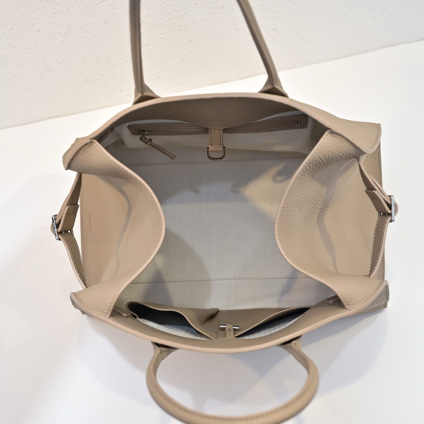 T*e R0w margaux 15 38.5x16x30cm