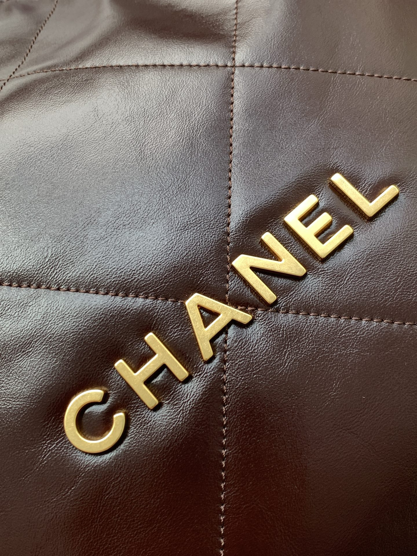 Ch*el 22 handbag as3261 39×42×8 cm