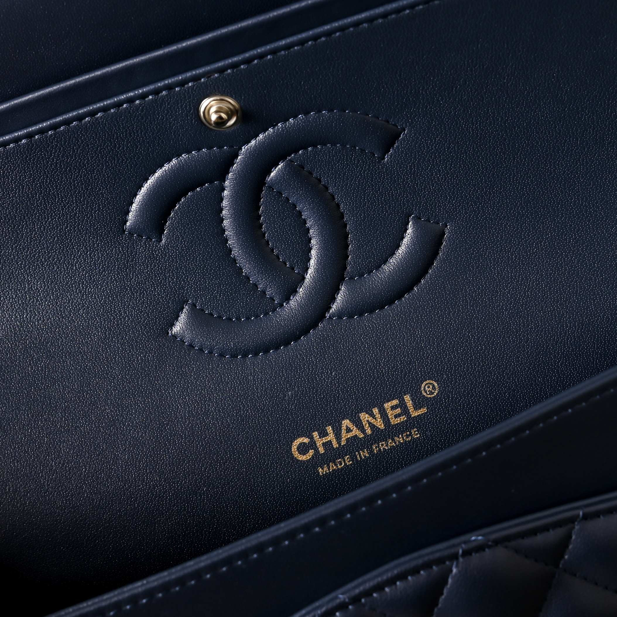 Ch*el classic flap handbag a01112 15.5x25.5x6cm