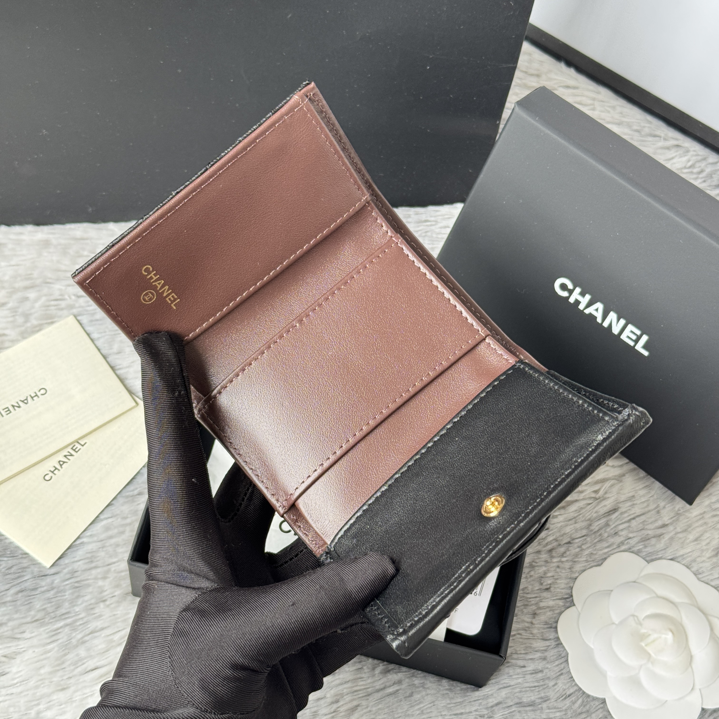 Ch*el card holder 10.5x7.5x3cm