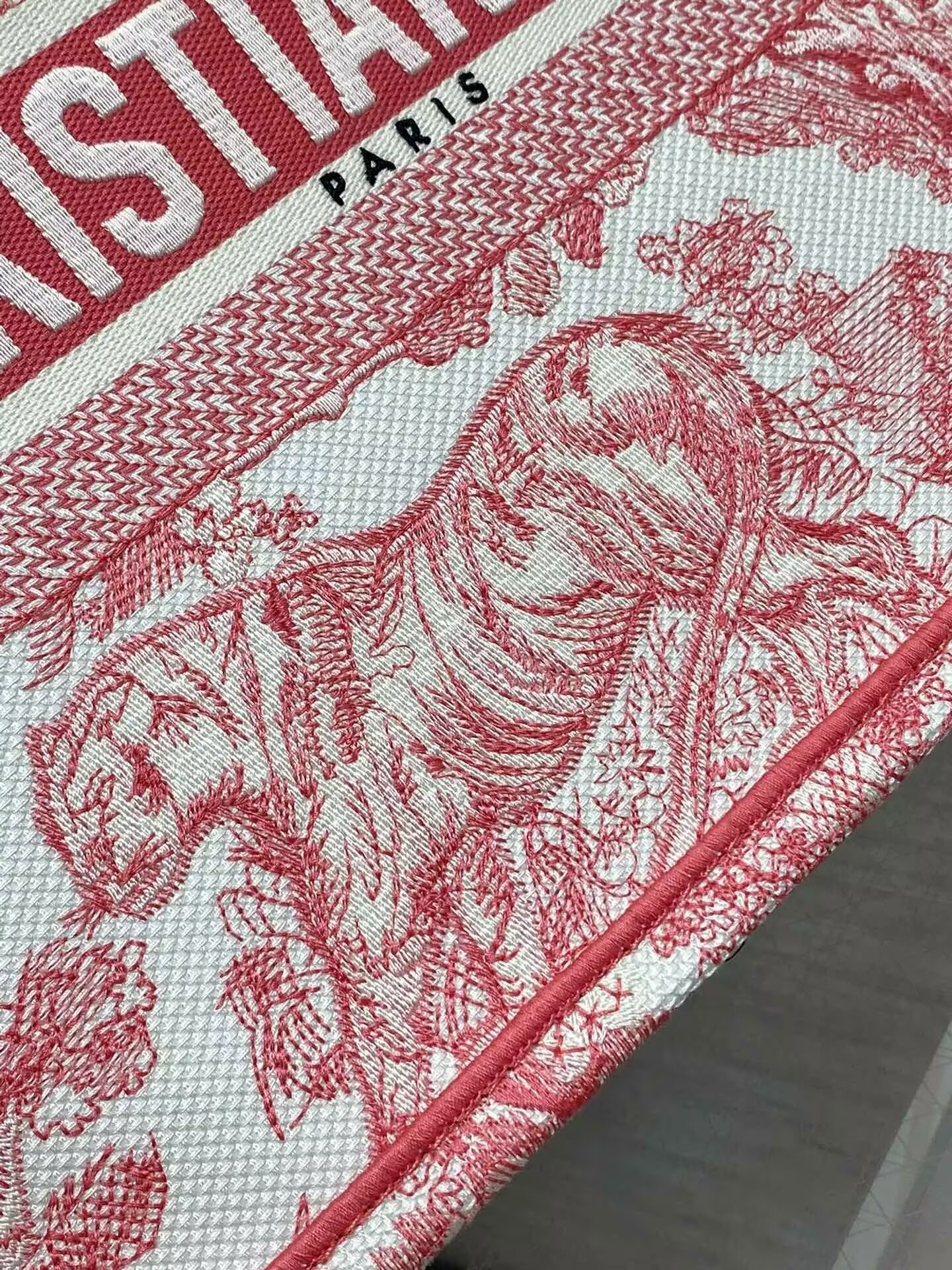 D*or tote 36 x 18 x 28cm