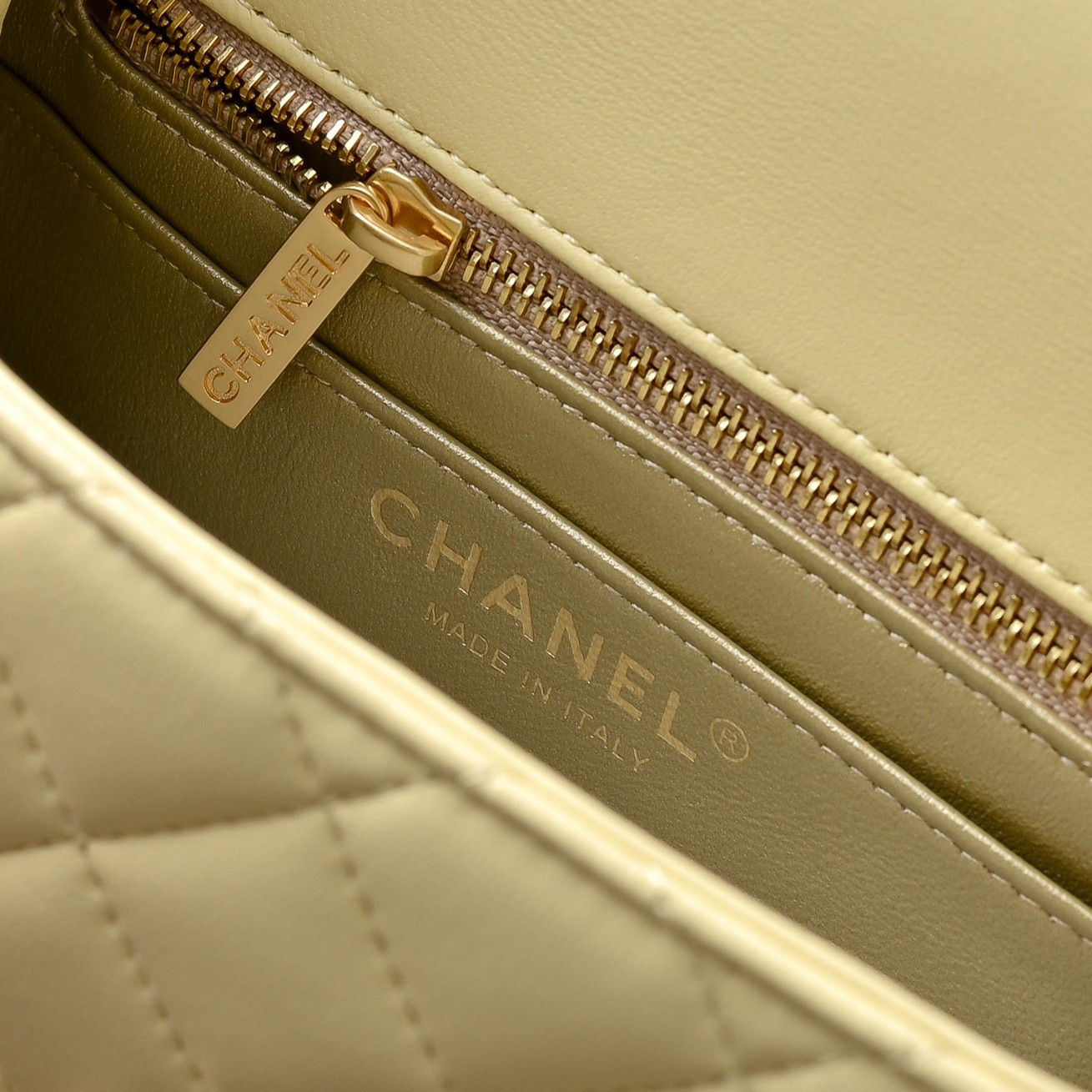 Ch*el mini flap bag butter yellow as1786 13.5x17x8cm