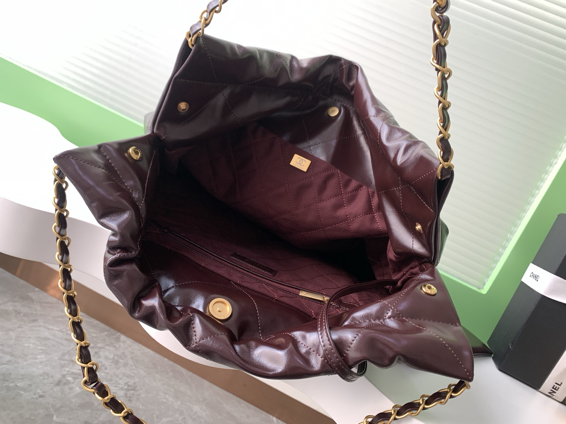 Ch*el 22 handbag as3261 39×42×8 cm