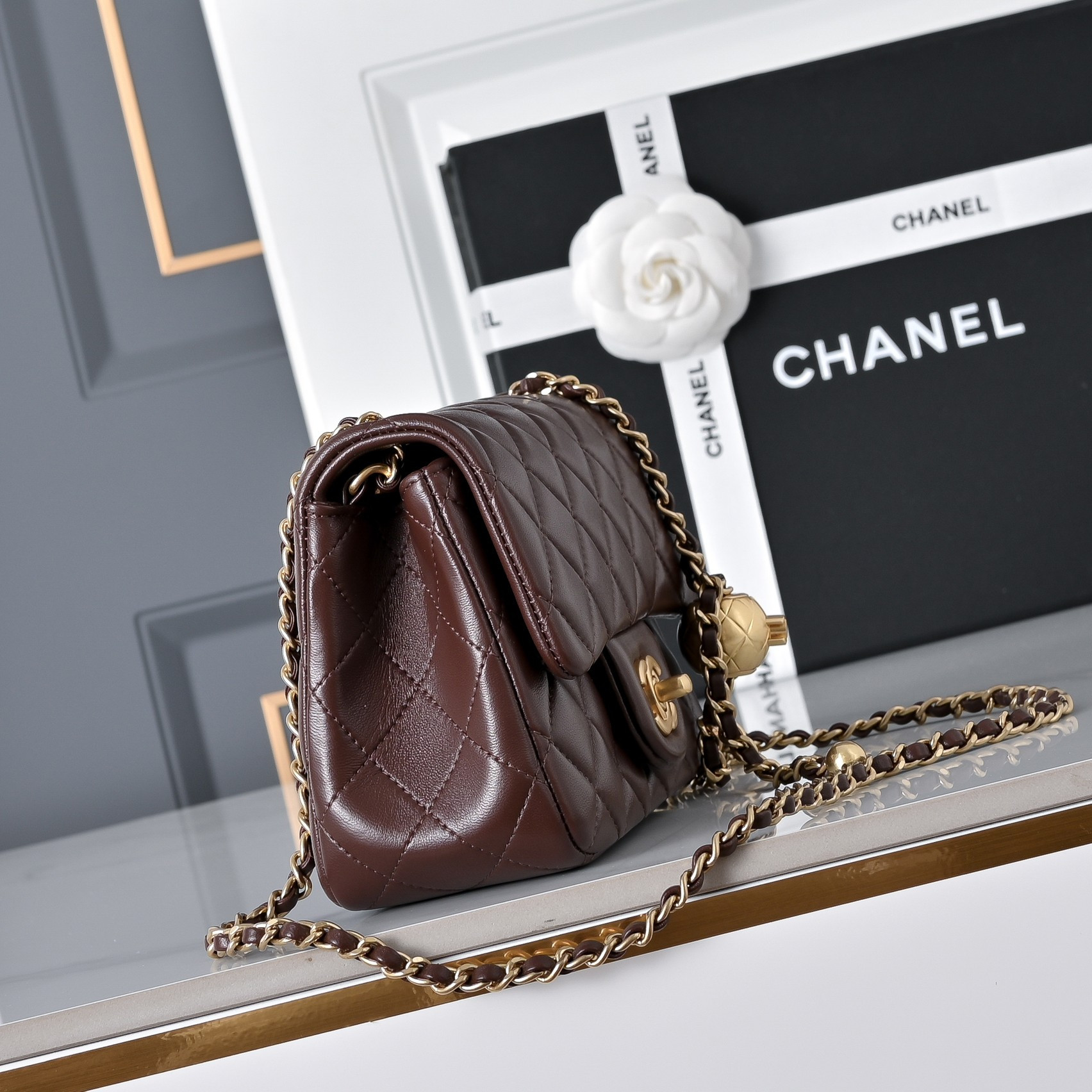 Ch*el mini flap bag coffee brown as1786 13.5x17x8cm