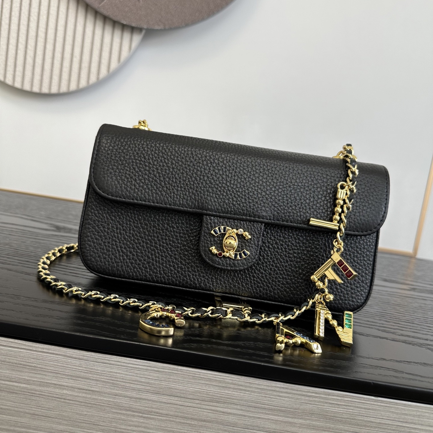 Ch*el flap bag as6340 12x22x4cm