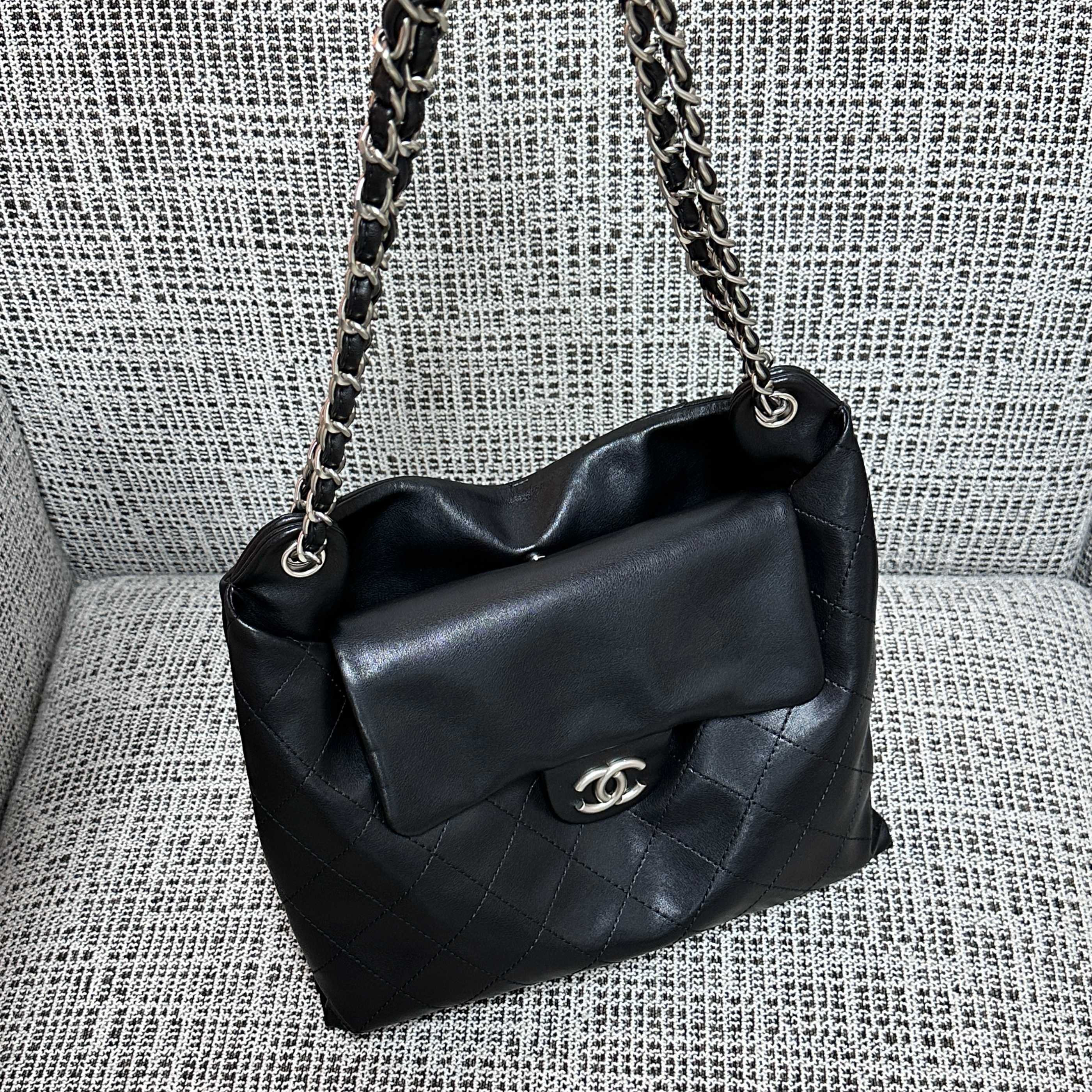 Ch*el hobo bag 36x32x3cm