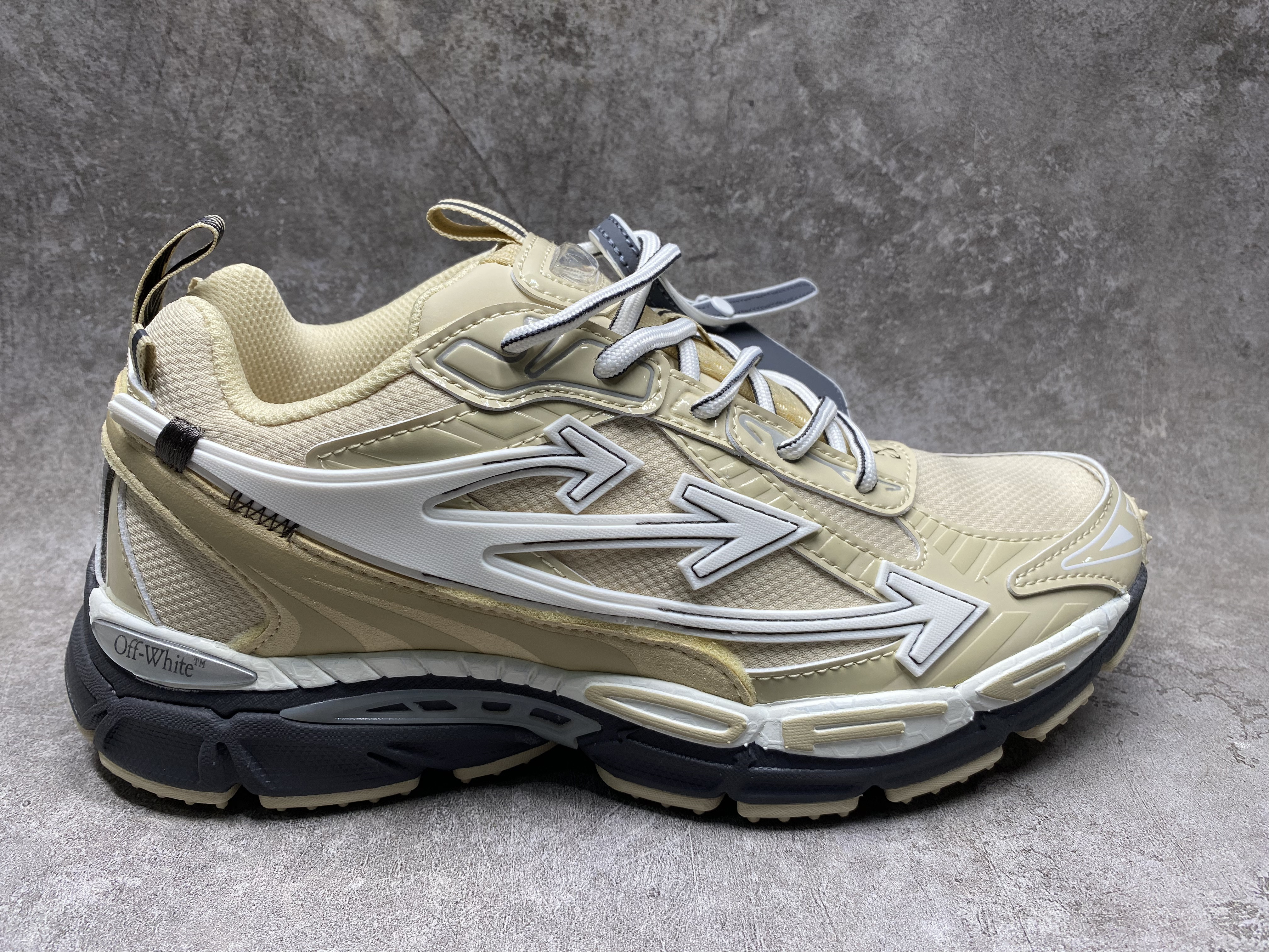 UA Off-White "BE RIGHT BACK"