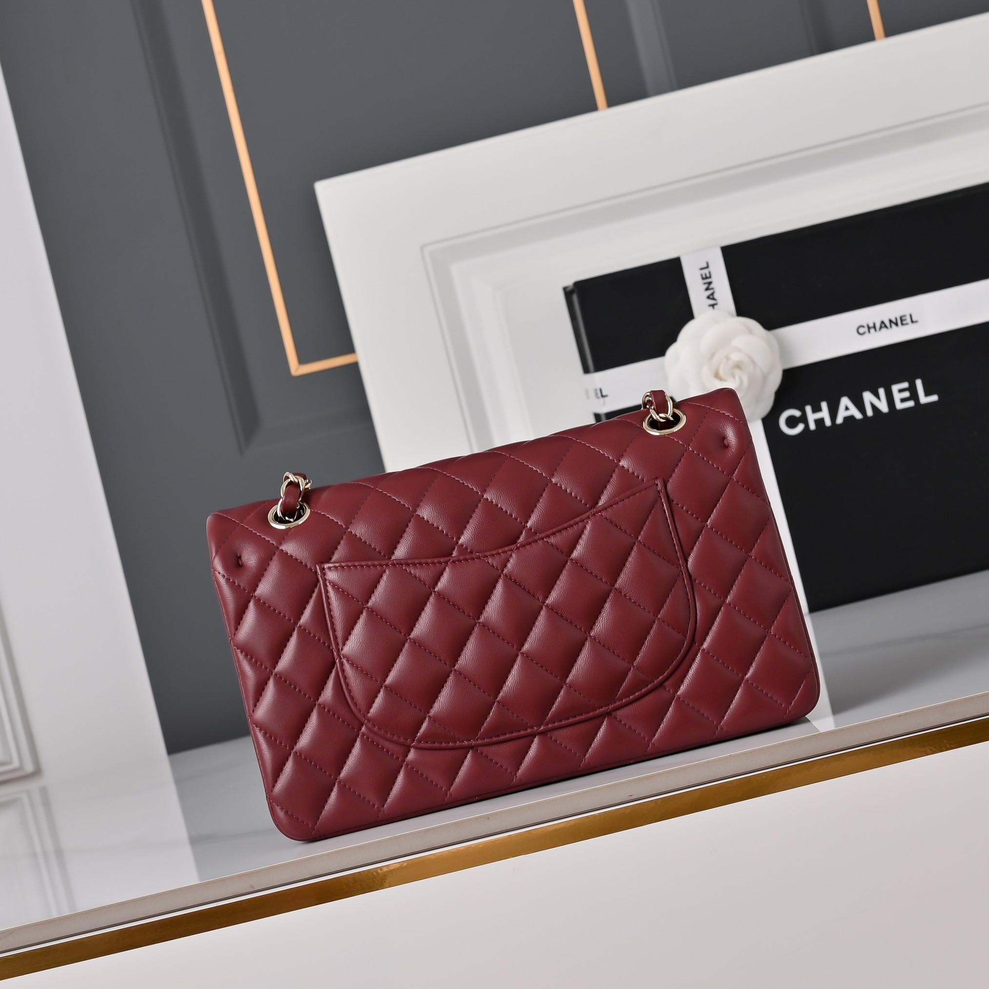 Ch*el classic burgundy lambskin flap handbag with light gold hardware a01112 15.5x25.5x6cm