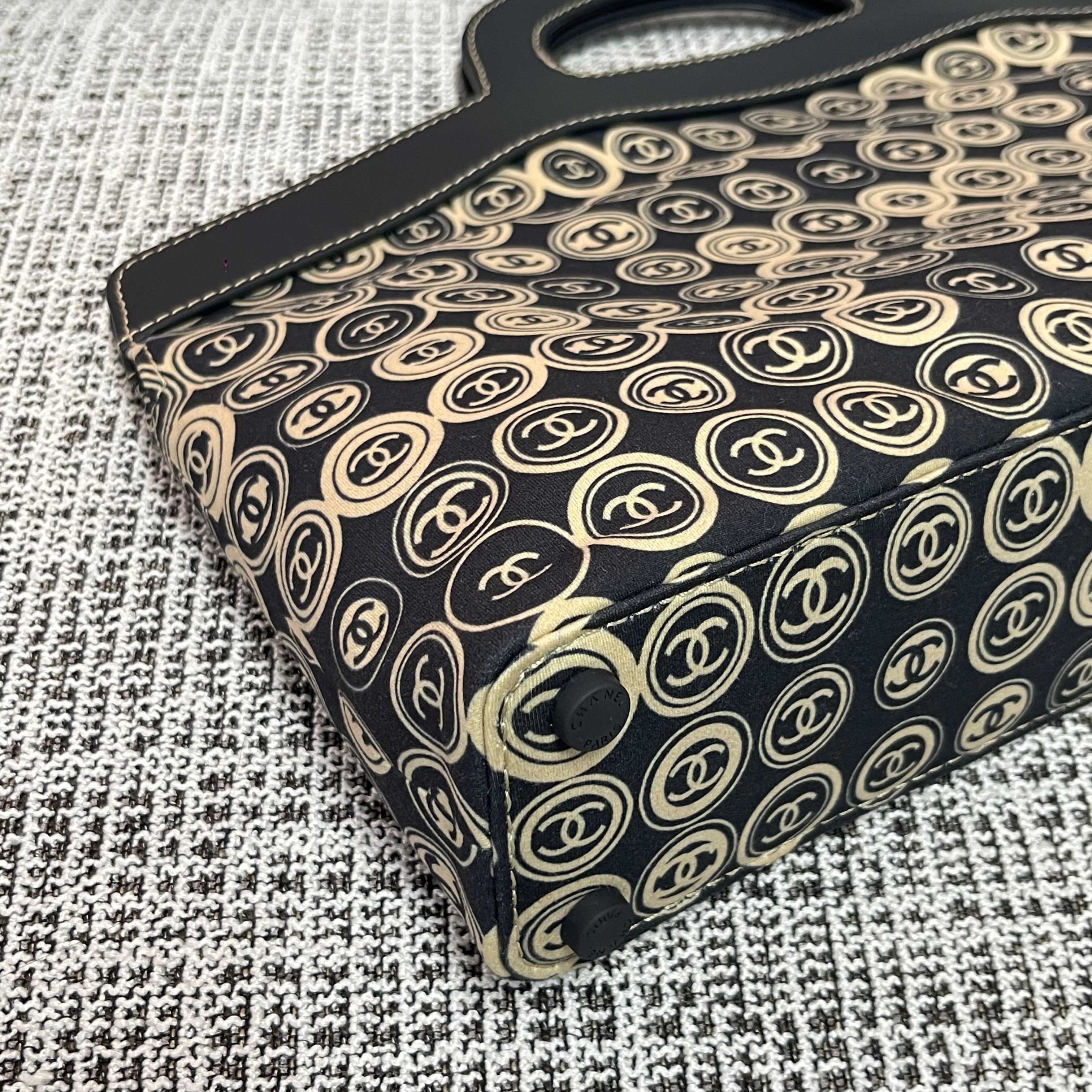Ch*el vintage hard-handled tote bag 46x34x8cm