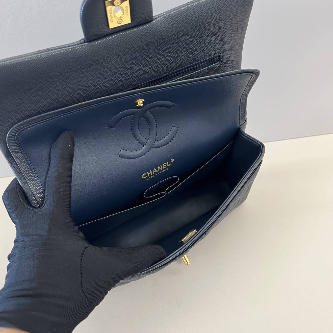 Ch*el classic flap bag 15x25.5x6cm