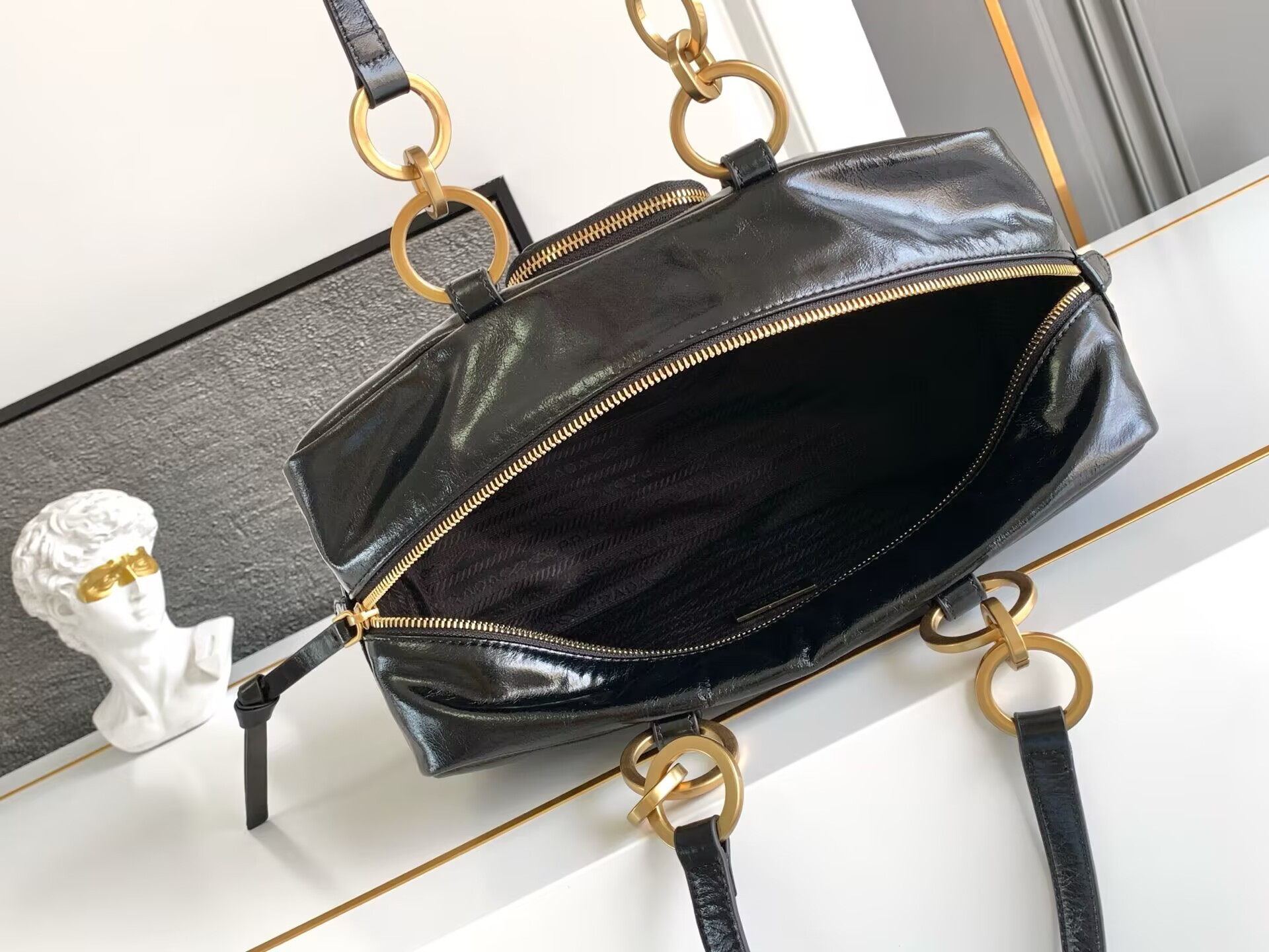 Pra*a dangle medium leather top-handle bag 14x30x13.5cm