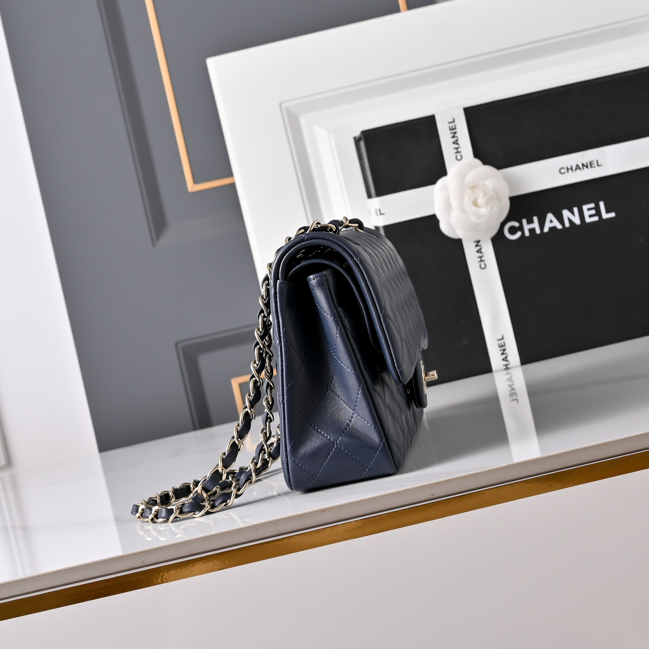 Ch*el classic flap handbag a01112 15.5x25.5x6cm