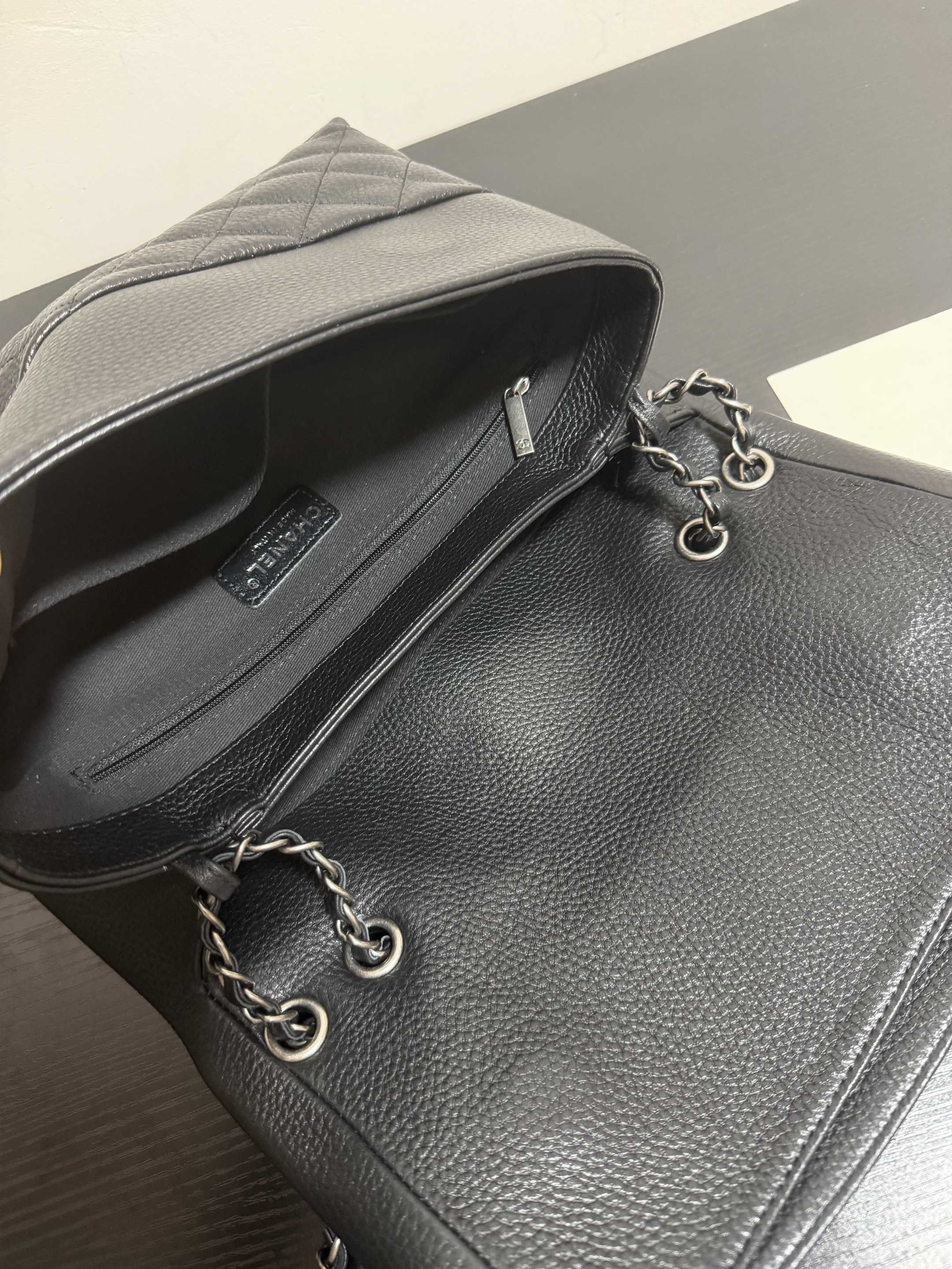Ch*el hampton flap handbag as7095 32x19x7.5cm