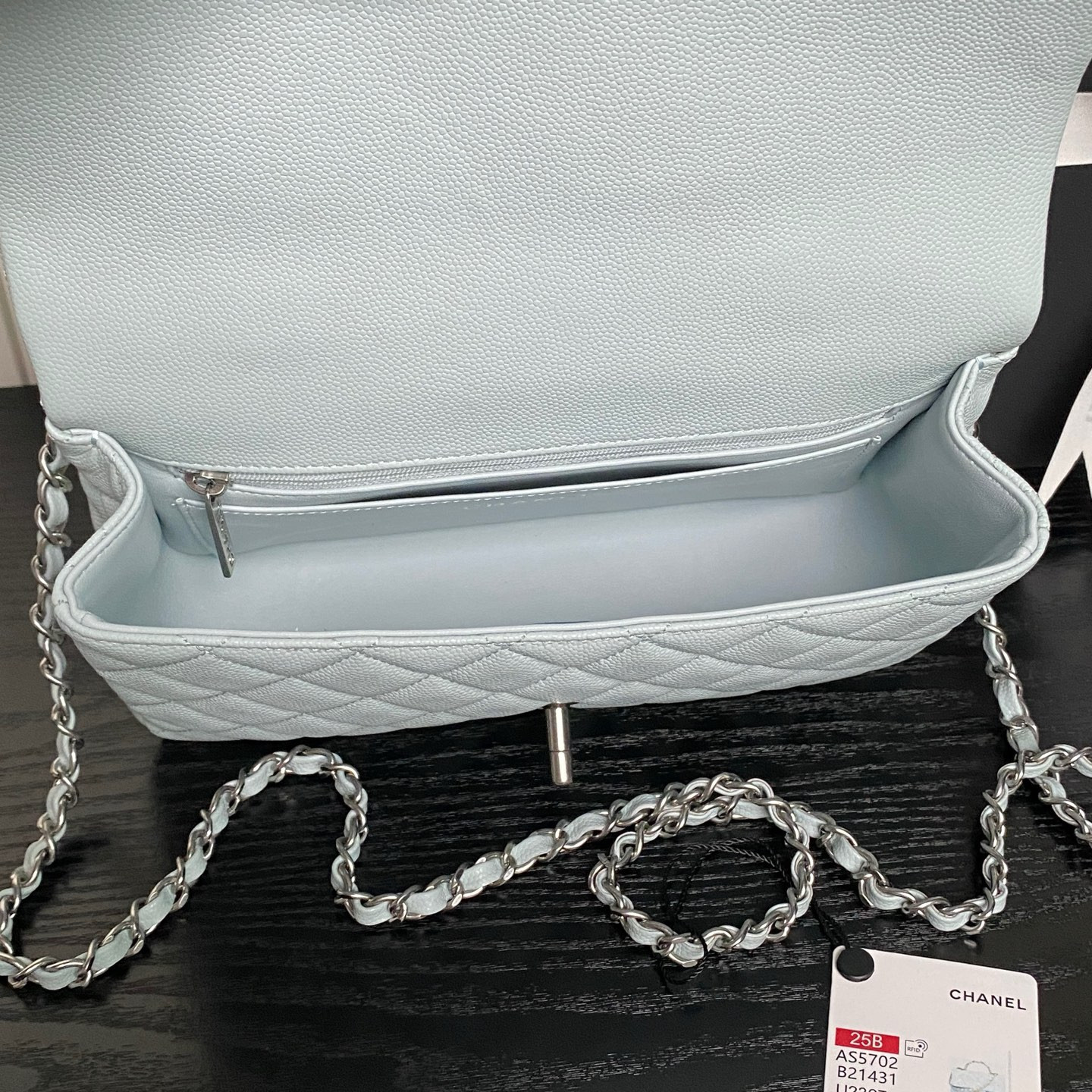 Ch*el flap bag with top handle as5702 22.5x13.5x6cm