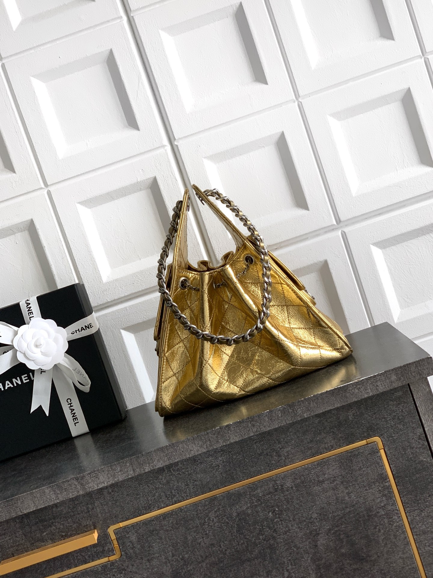 Ch*el 25c bucket bag 26x30x14cm