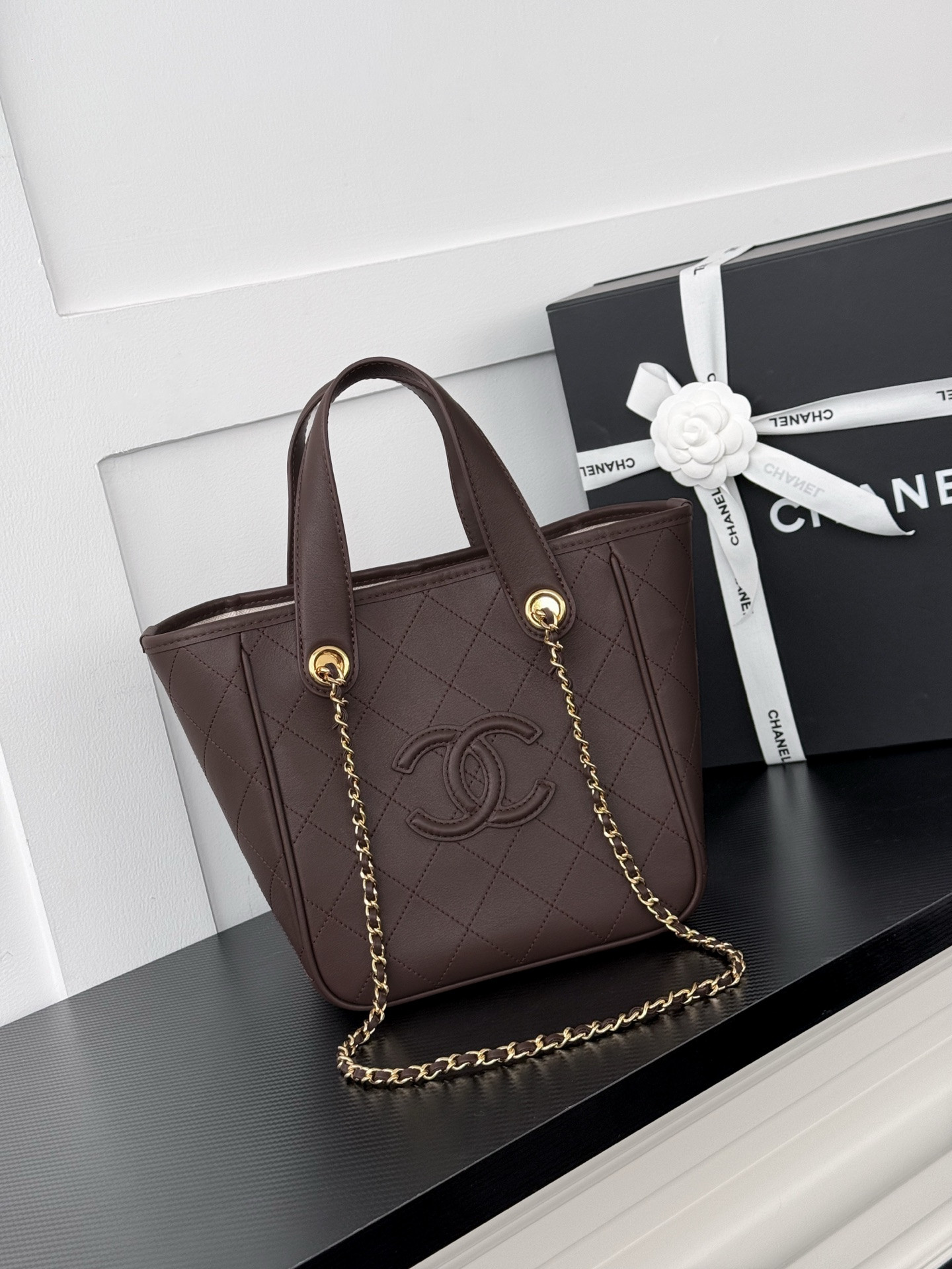 Ch*el mini shopping bag as6199 20.5 x 21 x 15cm