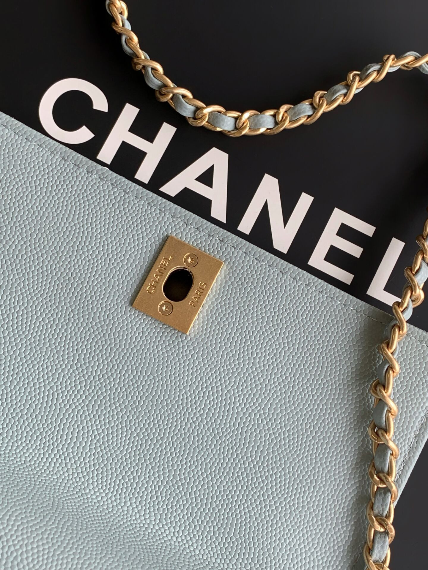 Ch*el coco handle bag 23cm