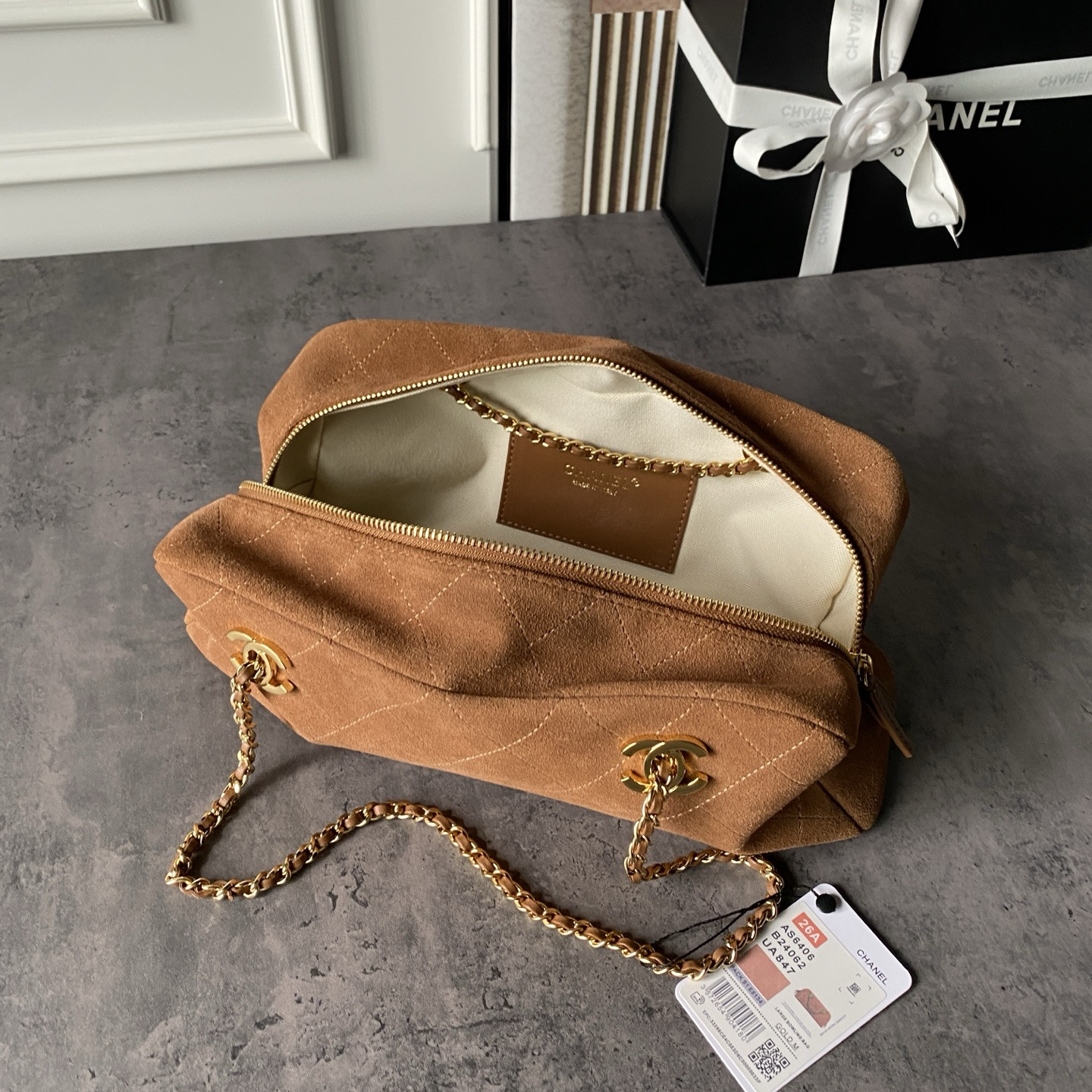 Ch*el suede roller bag as6406 32x15x8cm