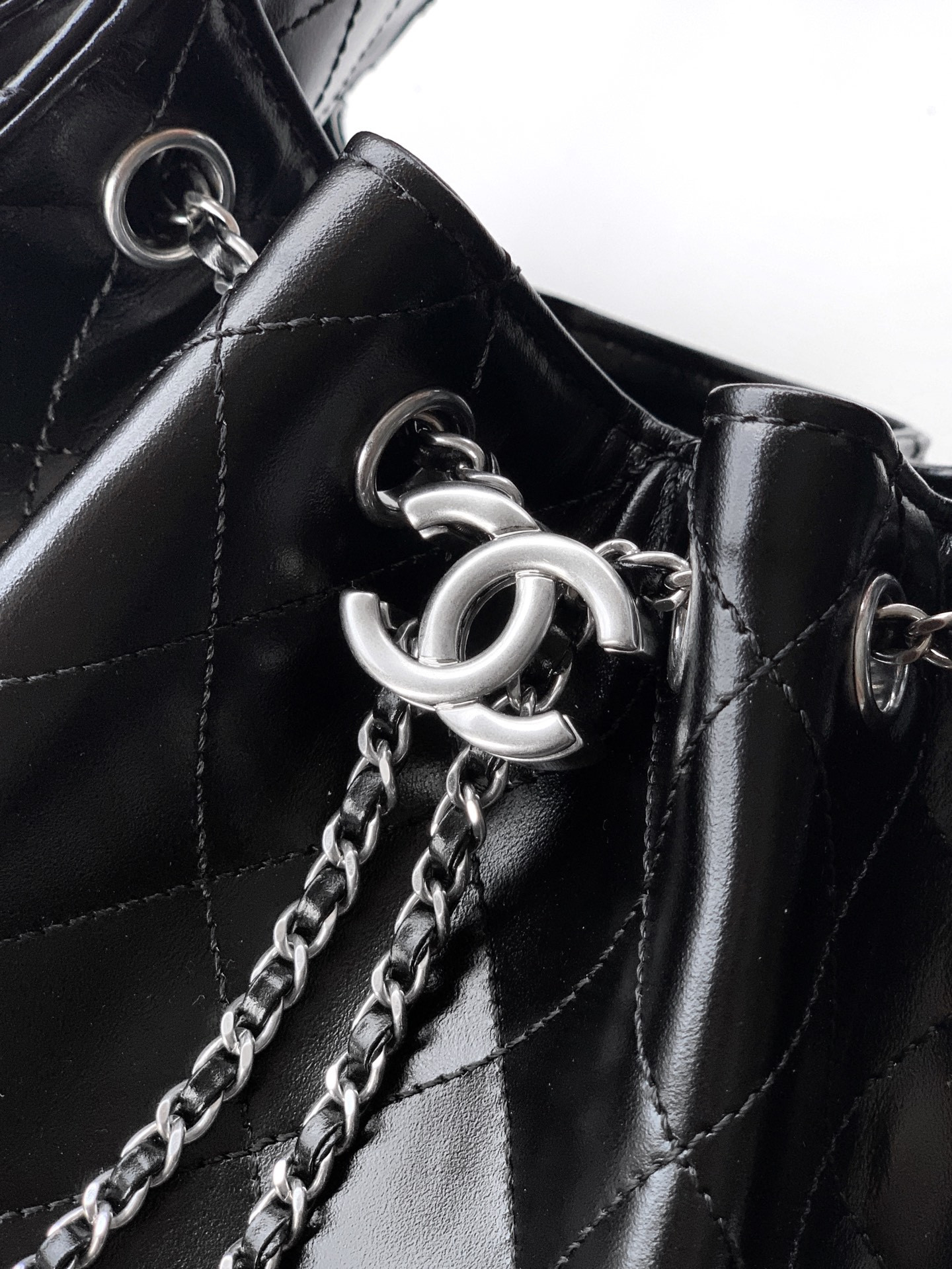 Ch*el 25c bucket bag oil wax leather 30x26x14cm
