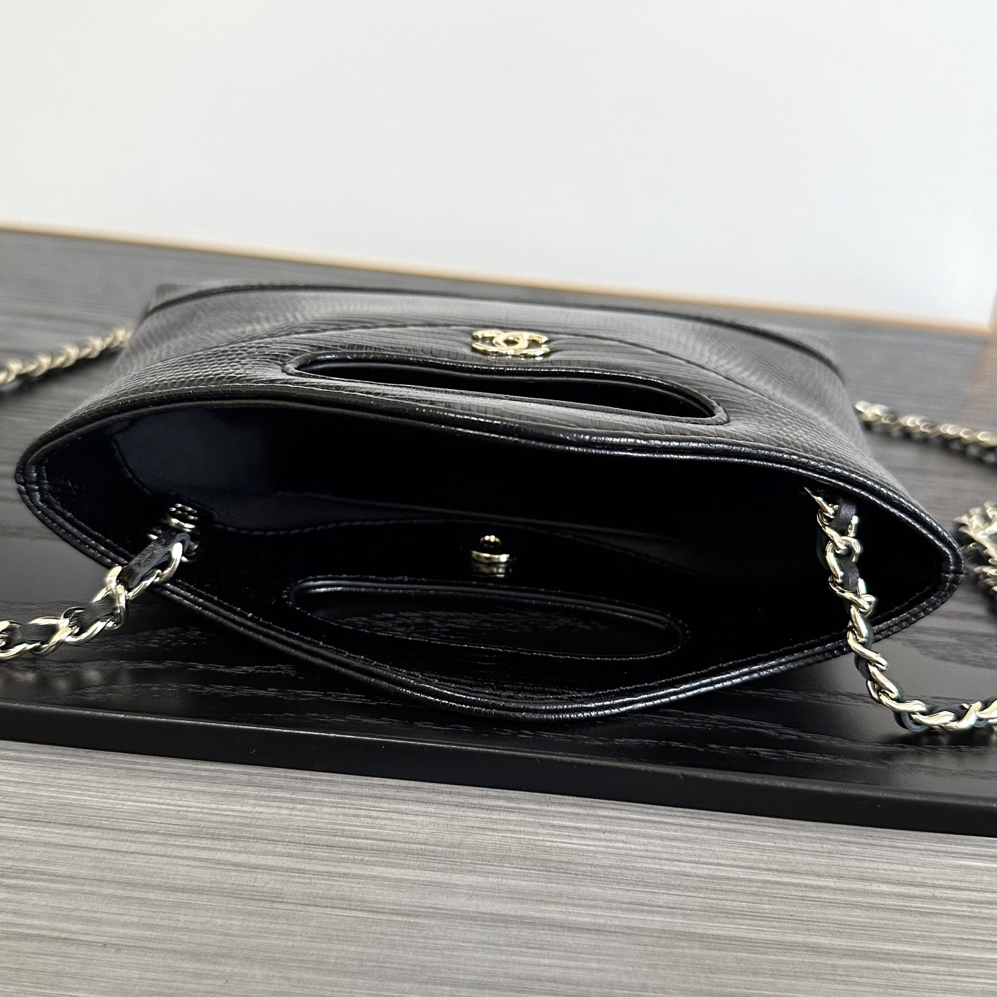 Ch*el nano chain bag as3656 17.5x20.5x4cm