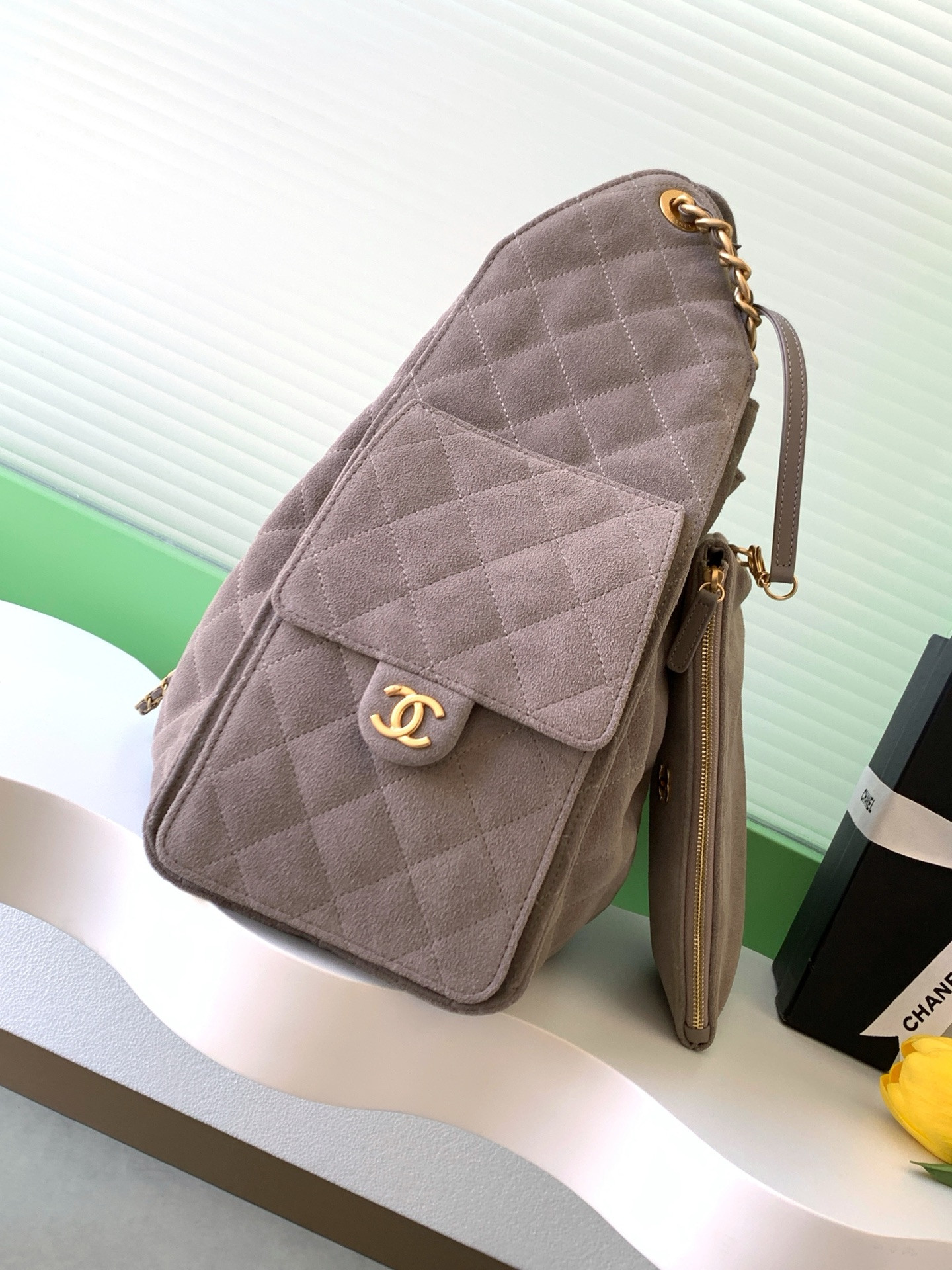 Ch*el 25c bucket bag 40x30x15cm