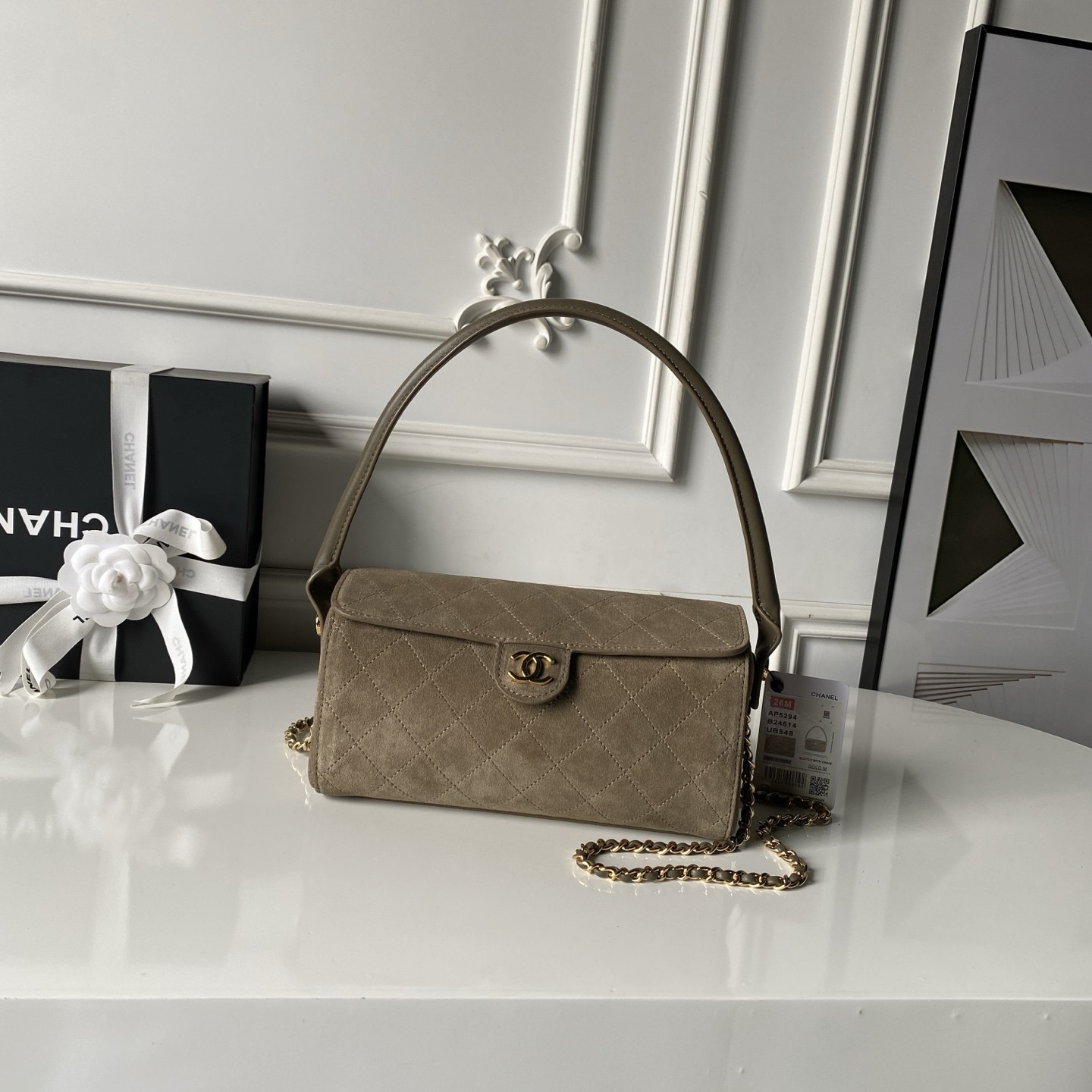 Ch*el clutch with chain ap5294 11x23x12.5cm