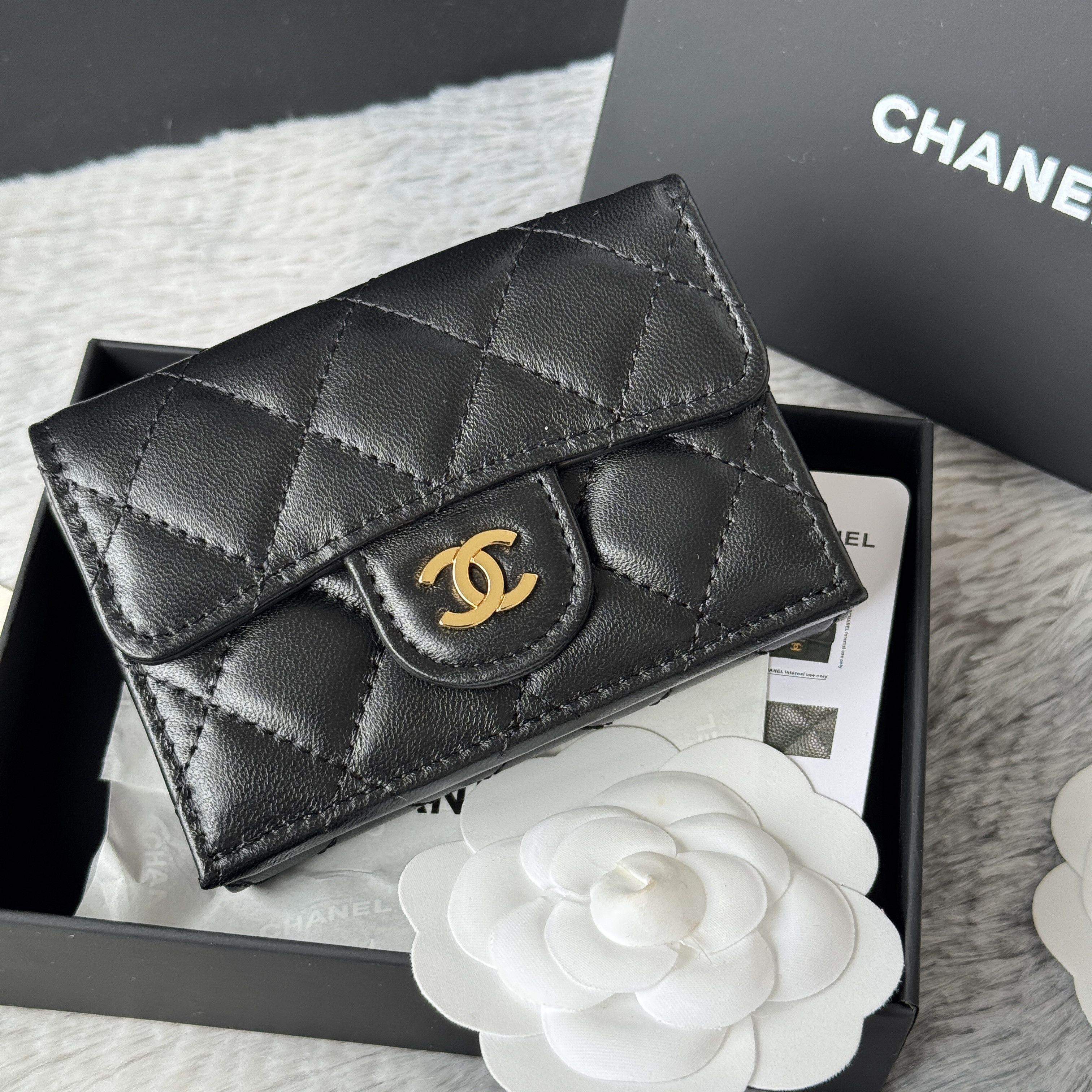 Ch*el card holder 10.5x7.5x3cm