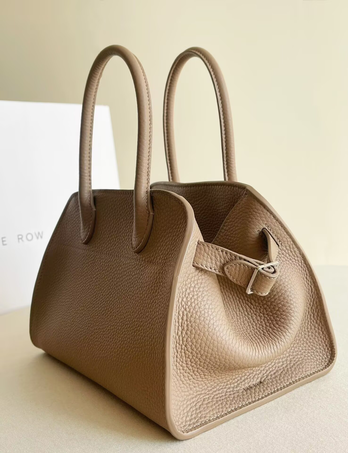 T*e R0w margaux 10 26x17.5x21cm