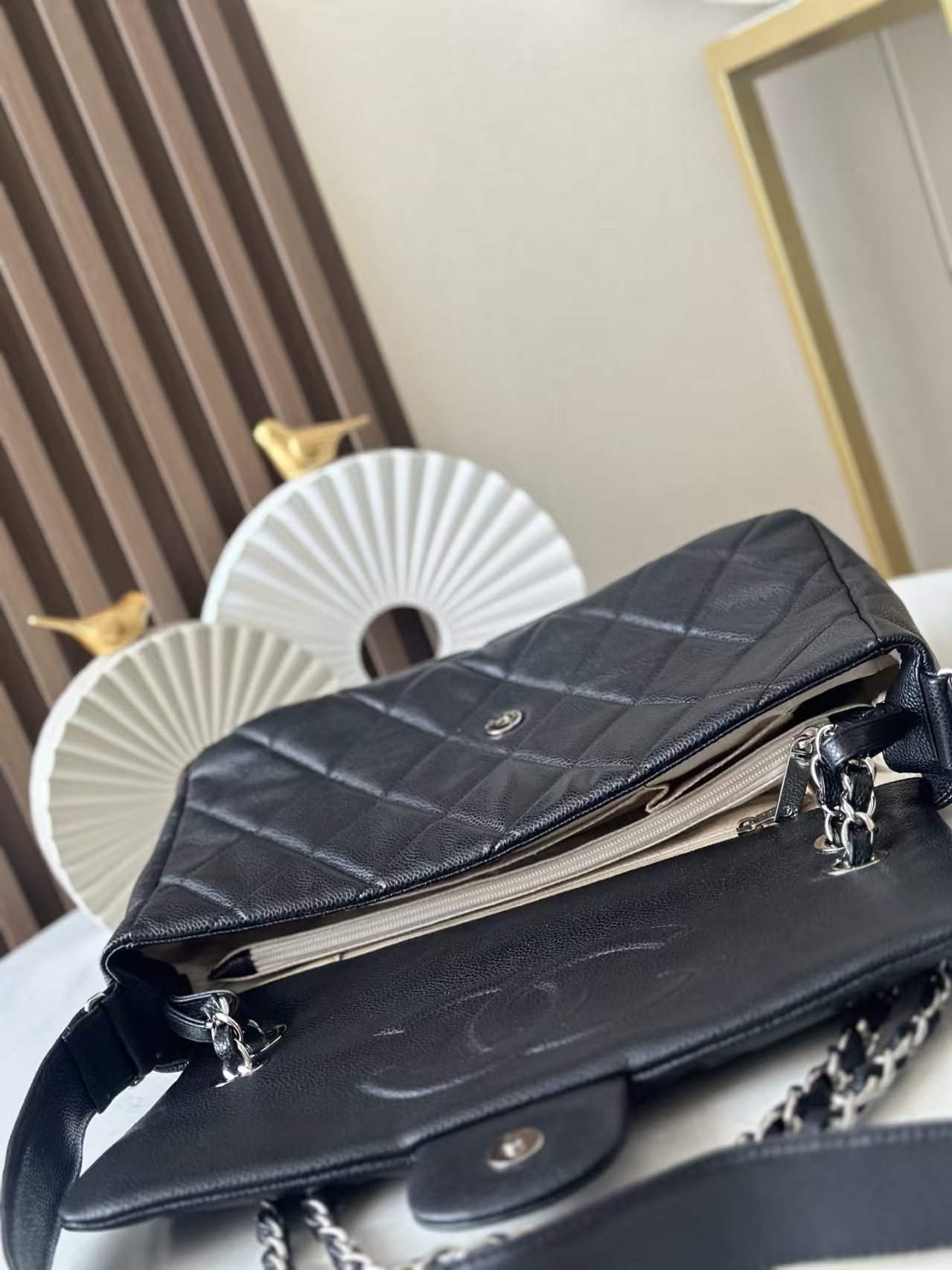 Ch*el flap bag as3372 34x22x10cm