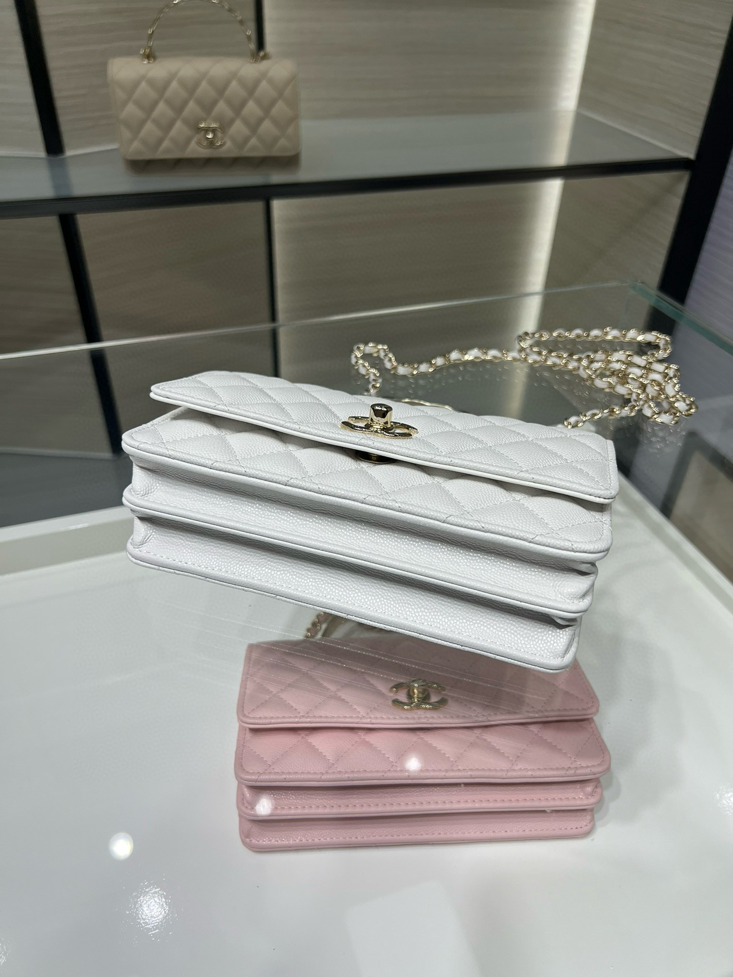 Ch*el clutch with chain ap4621 18.5x6x11cm