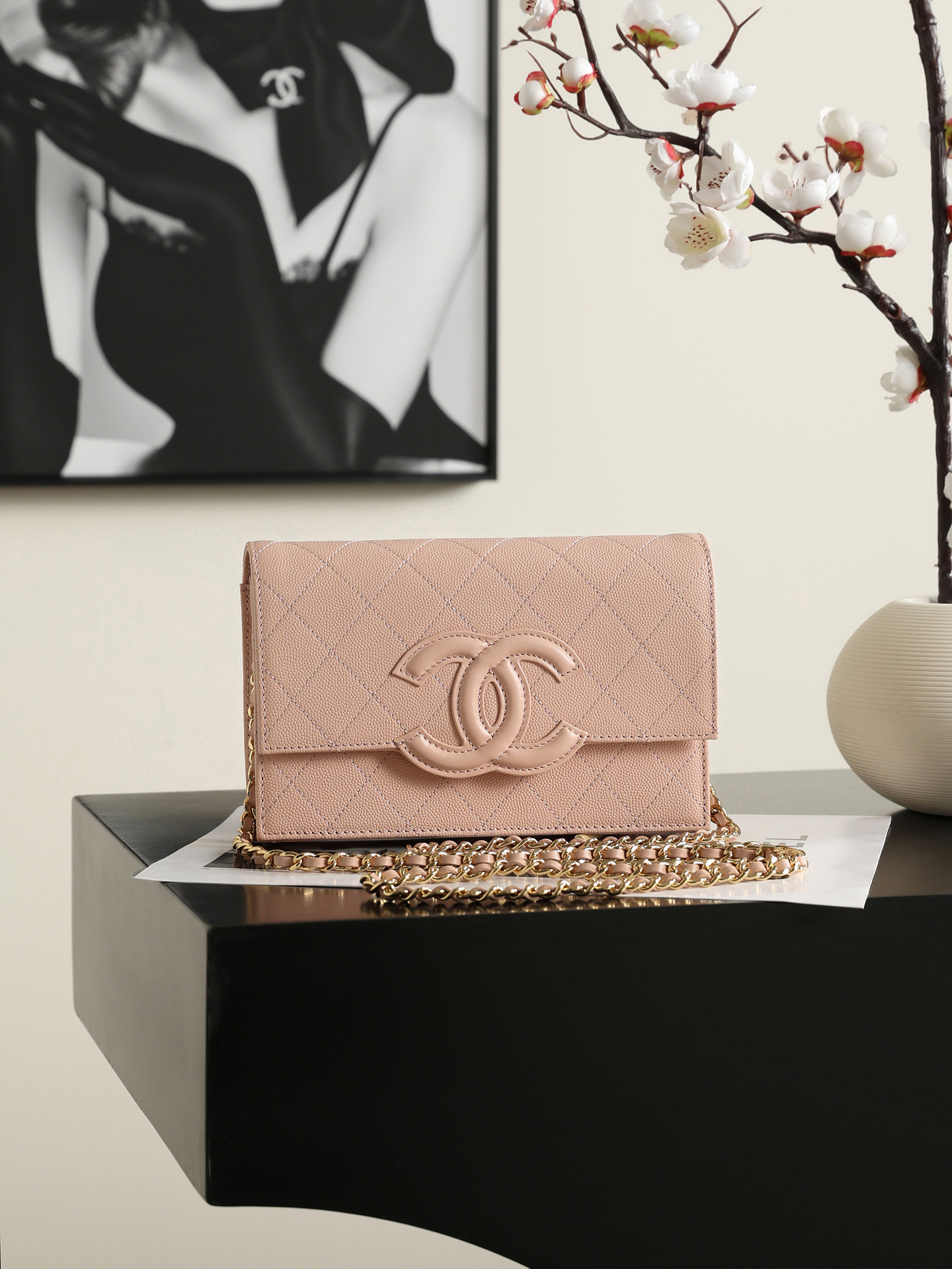 Ch*el wallet on chain ap5455 12x19x3.5cm