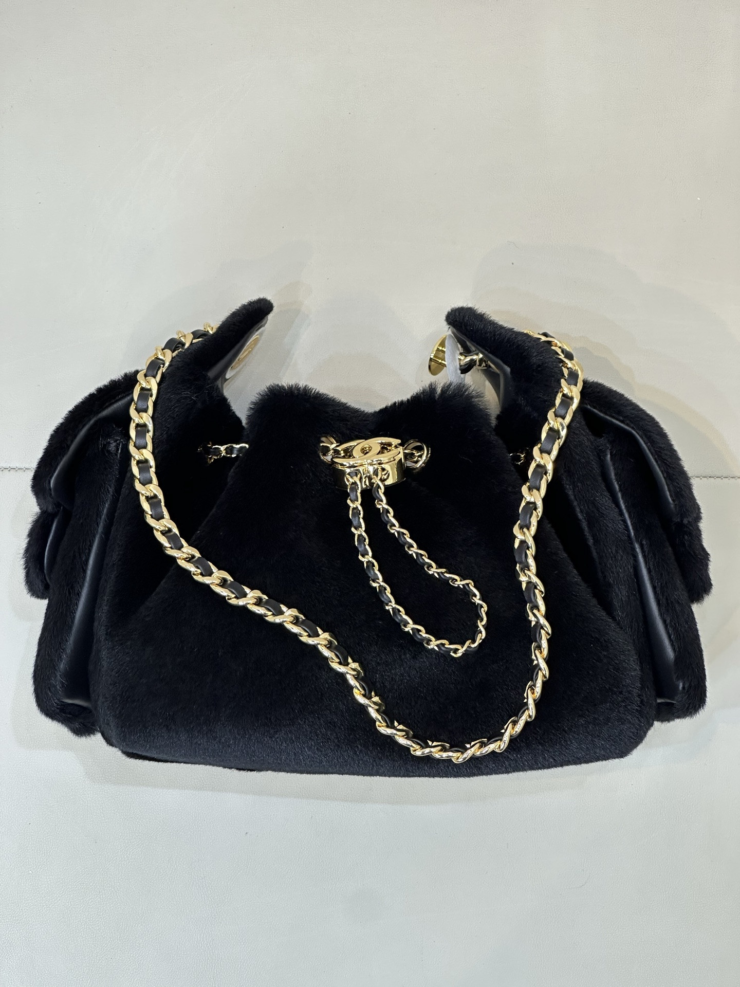 Ch*el 25c bucket bag 20x22x12.5cm