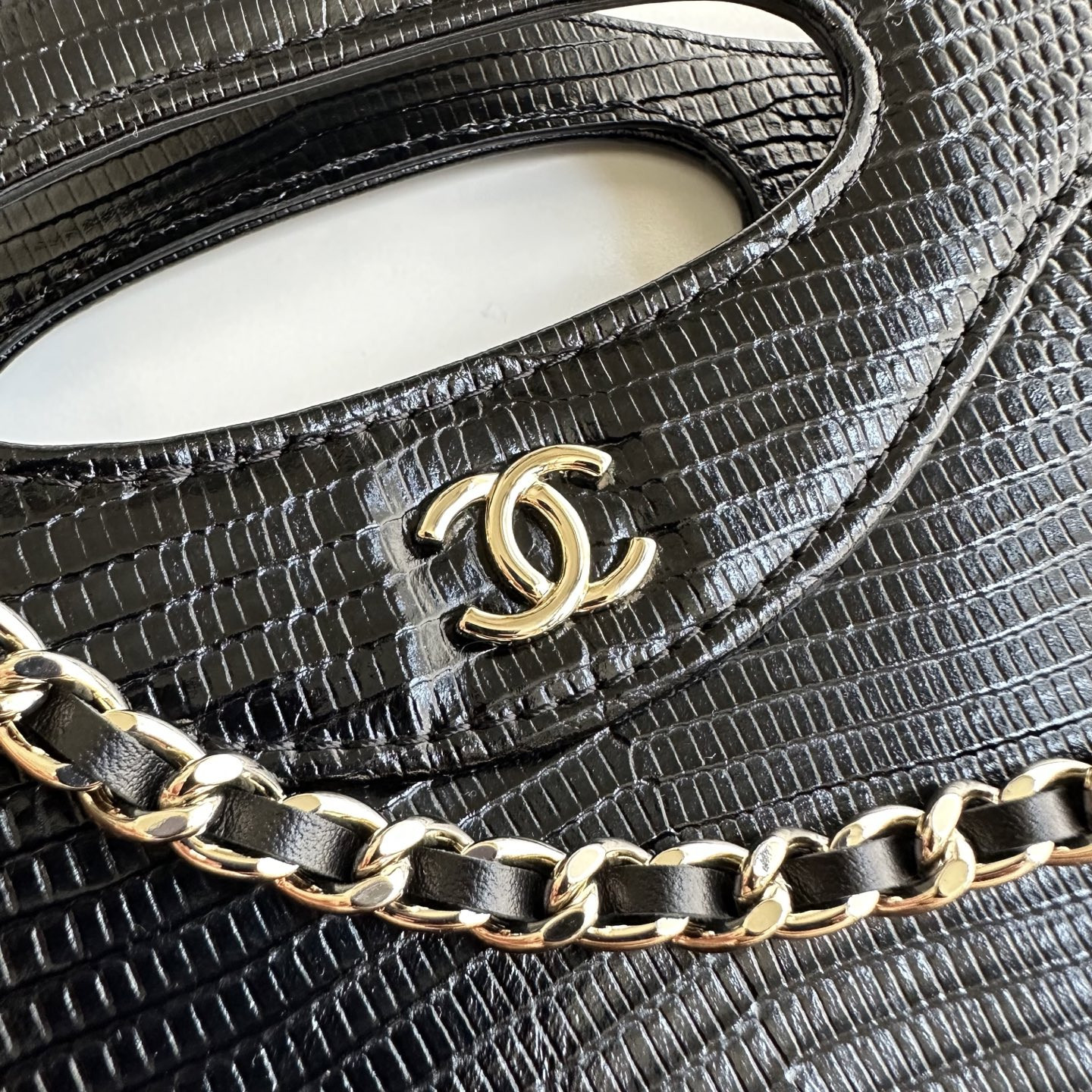Ch*el nano chain bag as3656 17.5x20.5x4cm