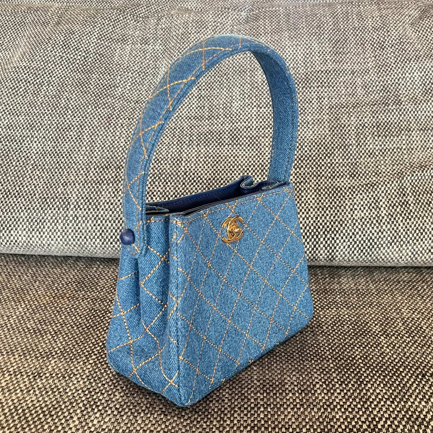 Ch*el mini classic handbag 18x13x7cm