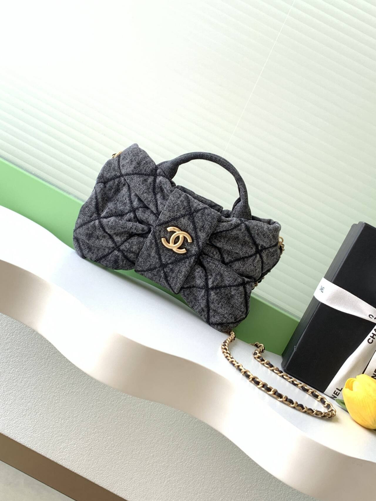 Ch*el mini bow bag 18x26x5cm