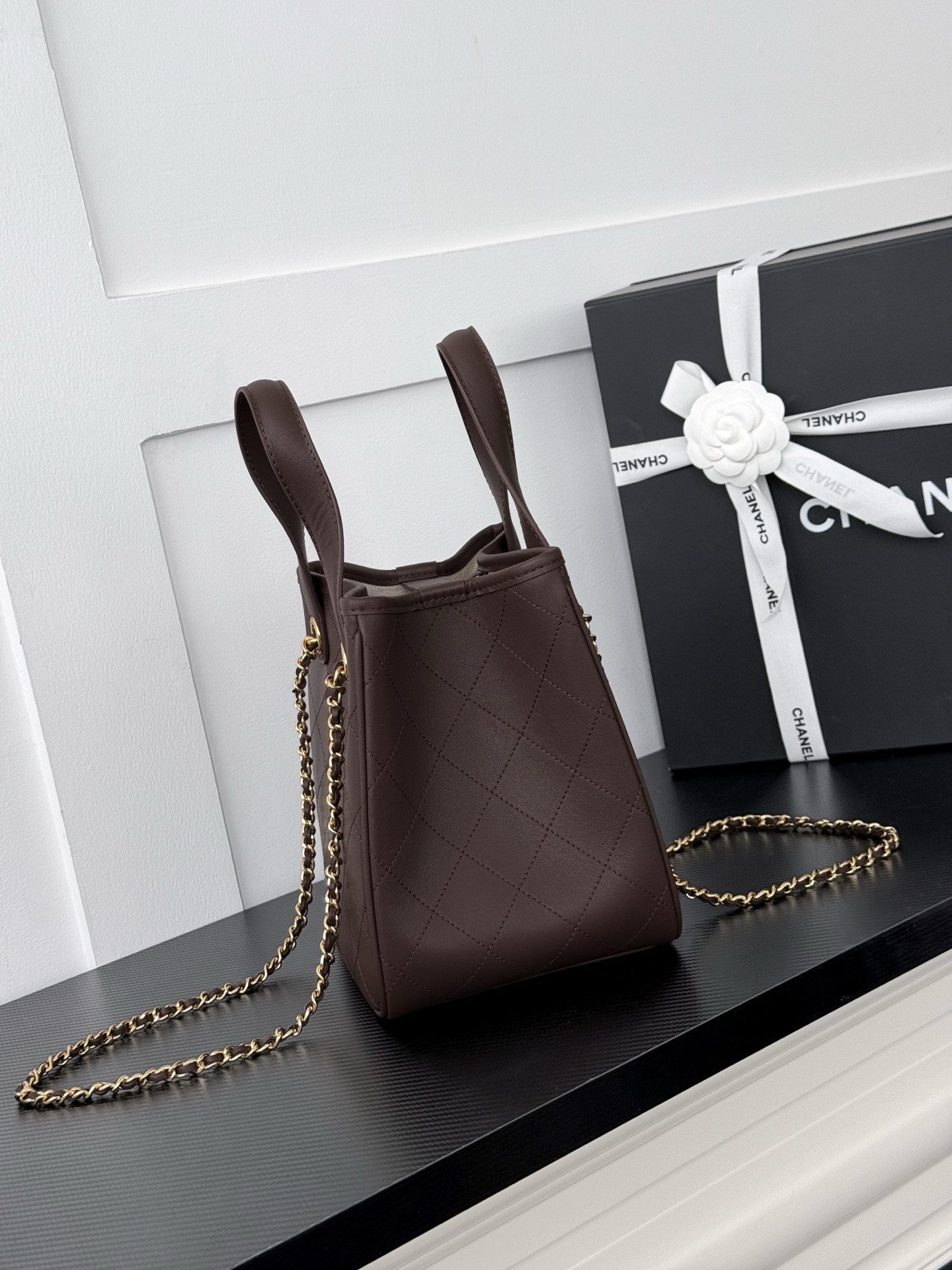 Ch*el mini shopping bag as6199 20.5 x 21 x 15cm