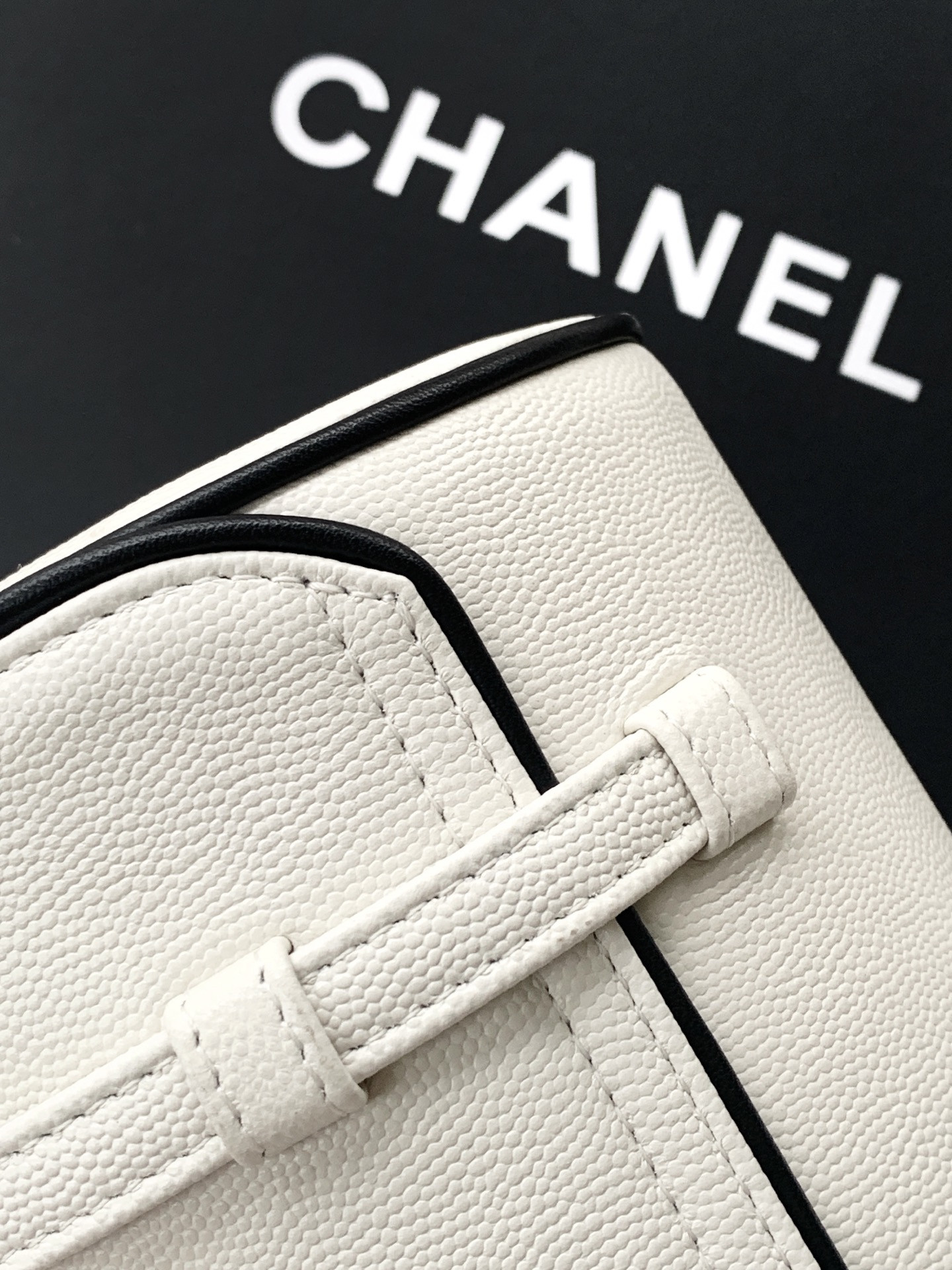 Ch*el preppy coco 11x30x11cm