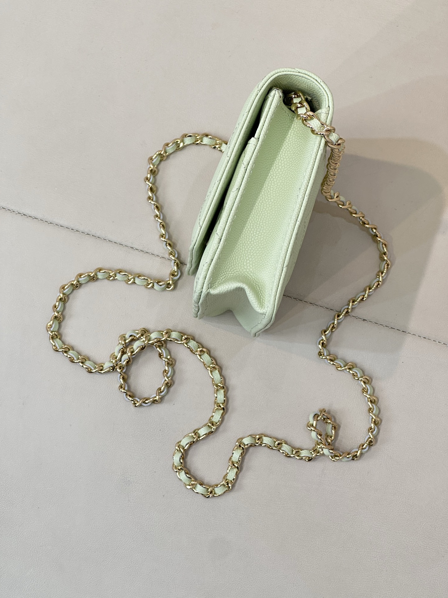 Ch*el woc classic wallet on chain as0250 12x19x3cm