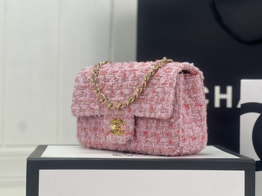 Ch*el classic flap bag 20x12x6cm