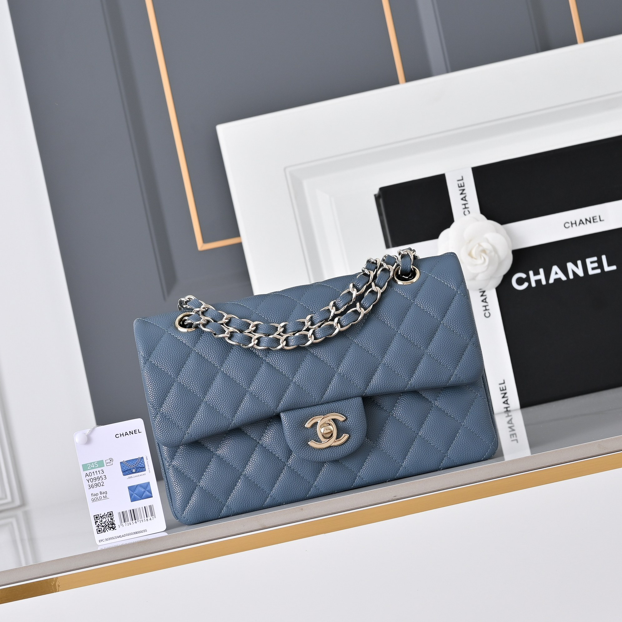 Ch*el classic flap handbag dusty blue with light gold hardware and caviar leather a01113 23x14.5x6cm