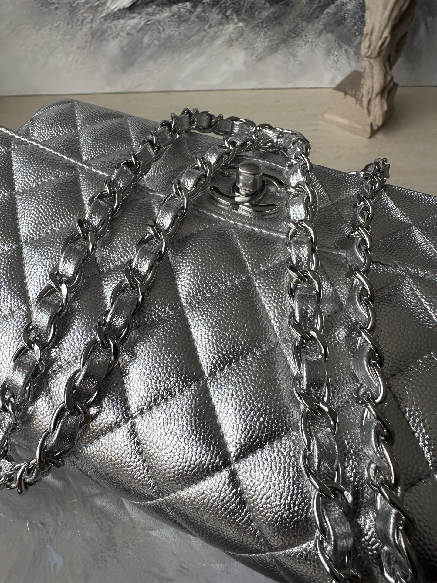 Ch*el flap bag pearlescent silver as1112 25.5x15.5x6cm
