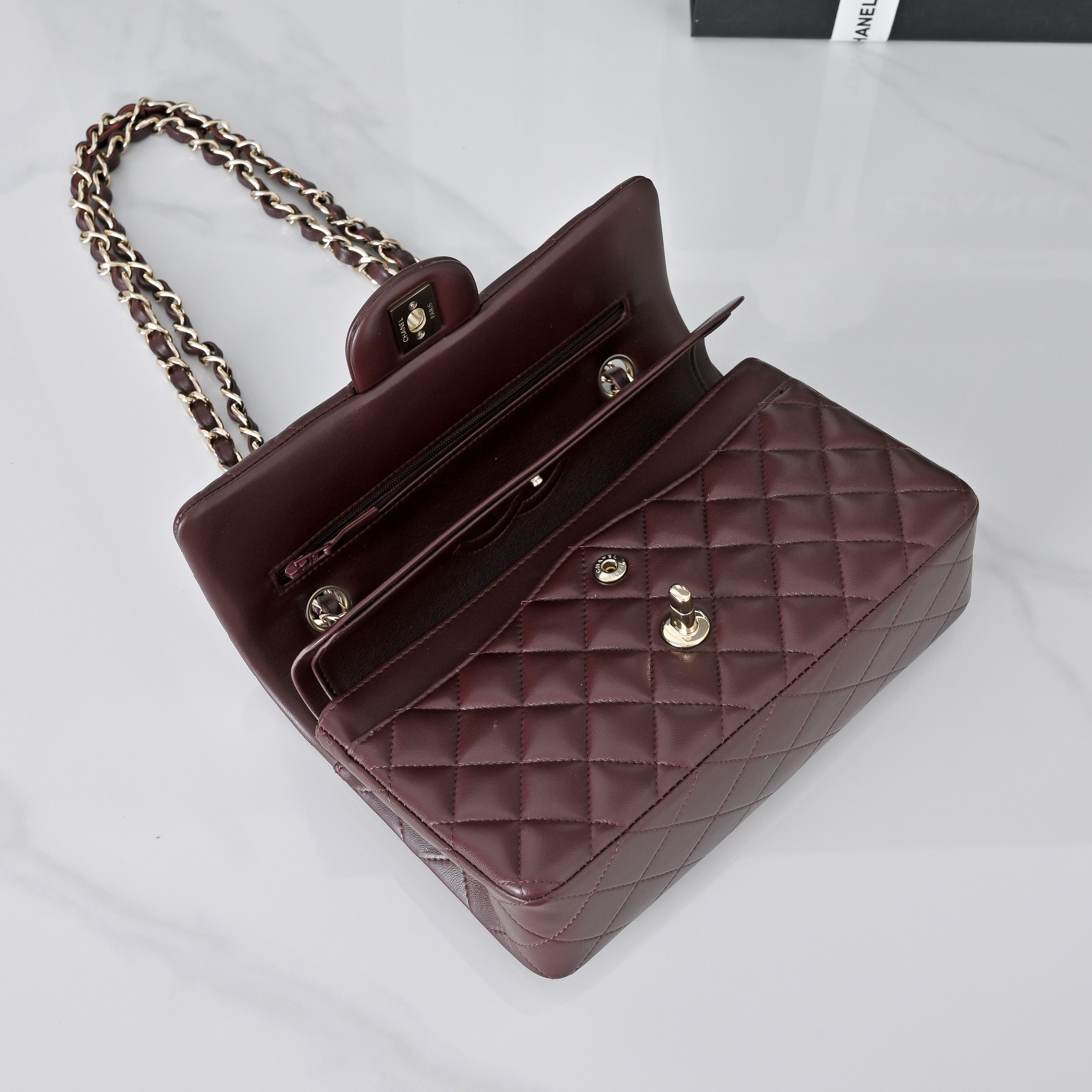 Ch*el classic flap handbag burgundy with light gold hardware a01113 23x14.5x6cm