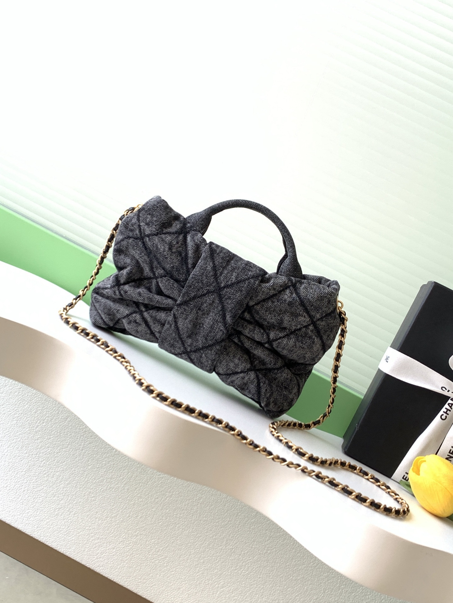 Ch*el mini bow bag 18x26x5cm