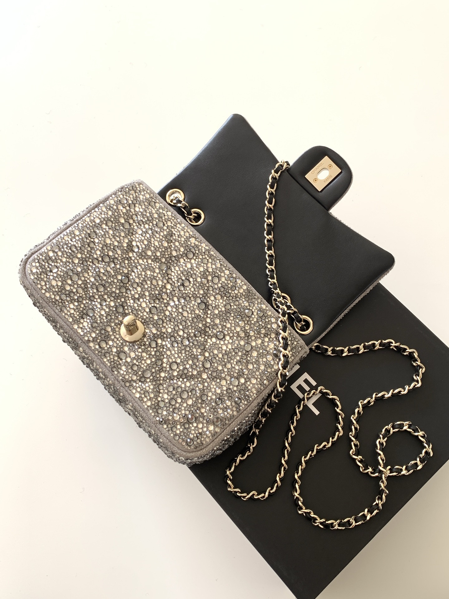 Ch*el flap bag 13x21x8cm