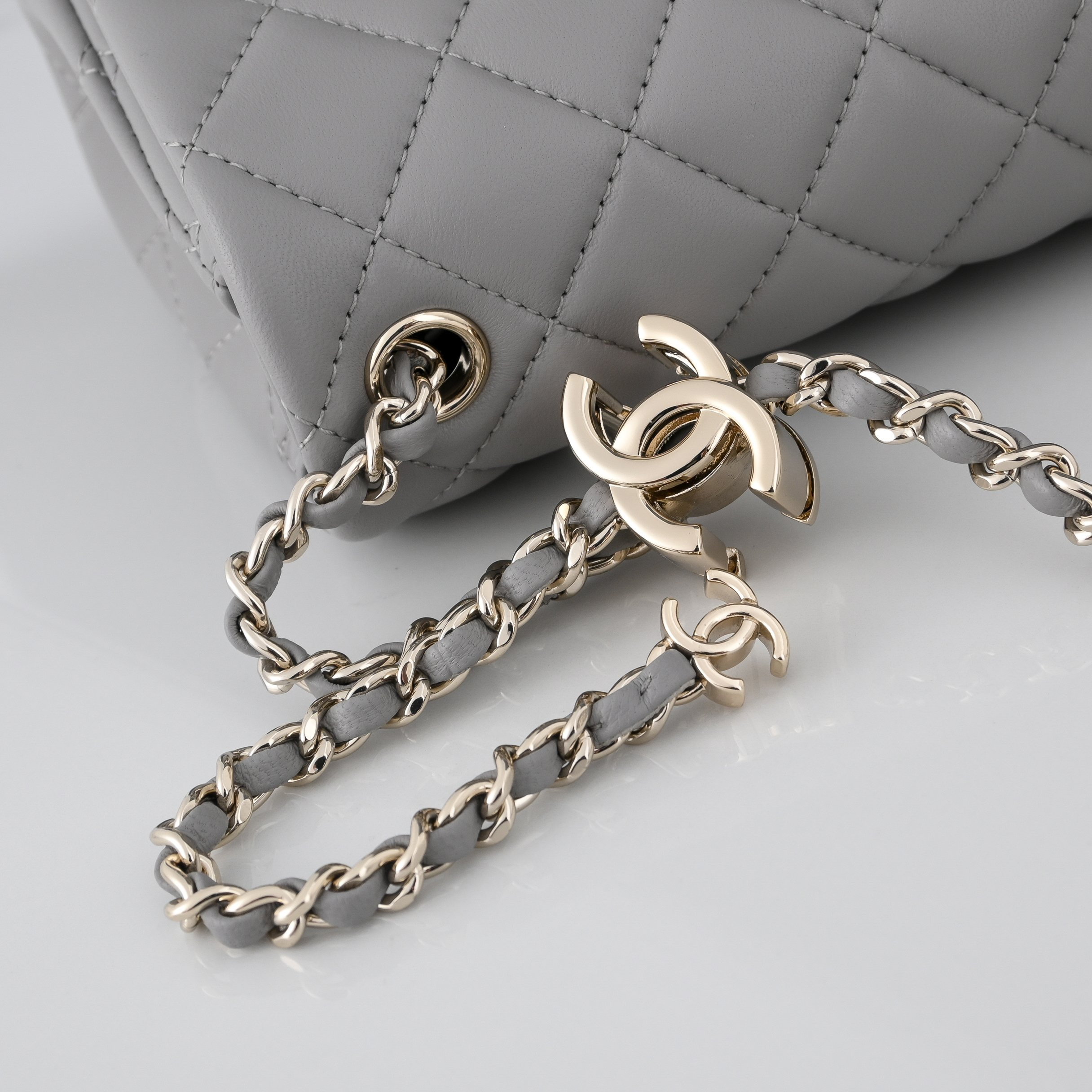 Ch*el classic flap handbag cf as5758 18x13x7cm