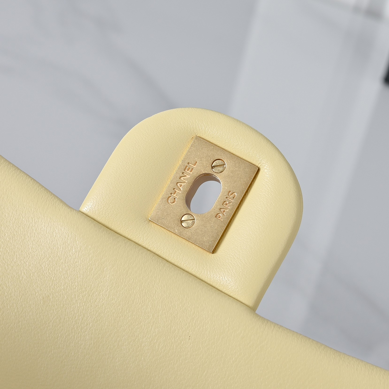 Ch*el flap bag butter yellow as1787 20x13x7cm