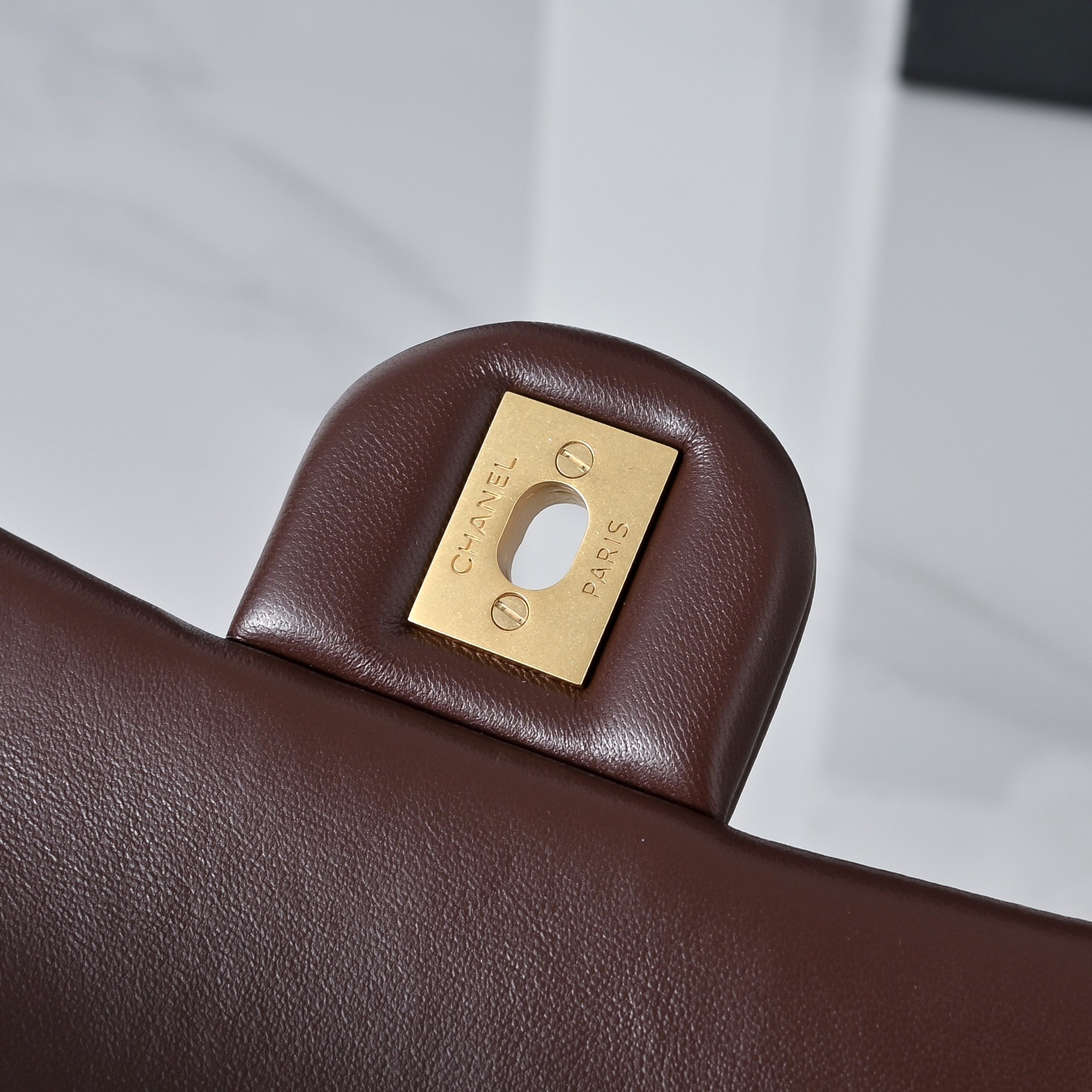 Ch*el flap bag brown as1787 20x13x7cm