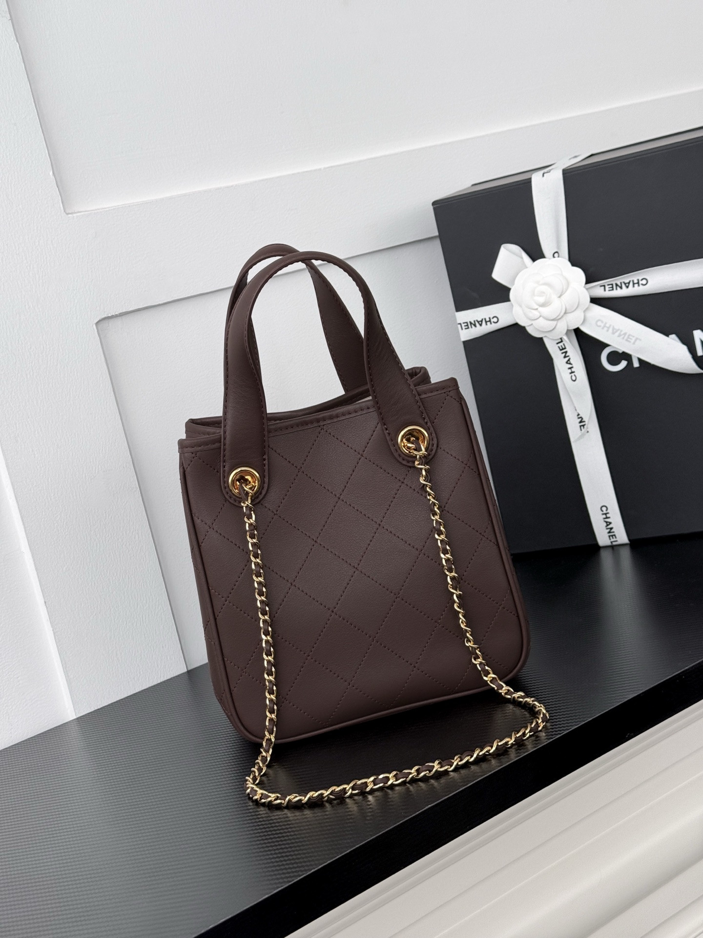 Ch*el mini shopping bag as6199 20.5 x 21 x 15cm